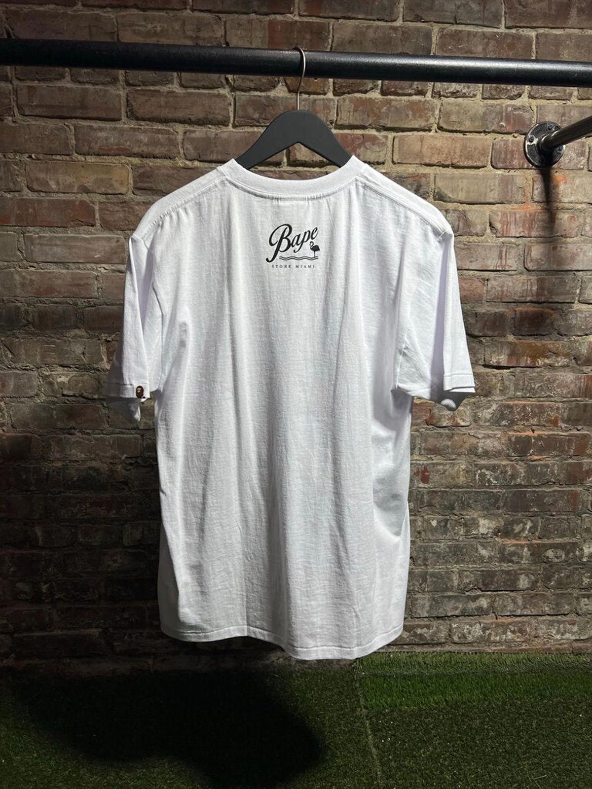 Bape Bape Miami Tee Sz. L Size ONE SIZE - 2 Thumbnail