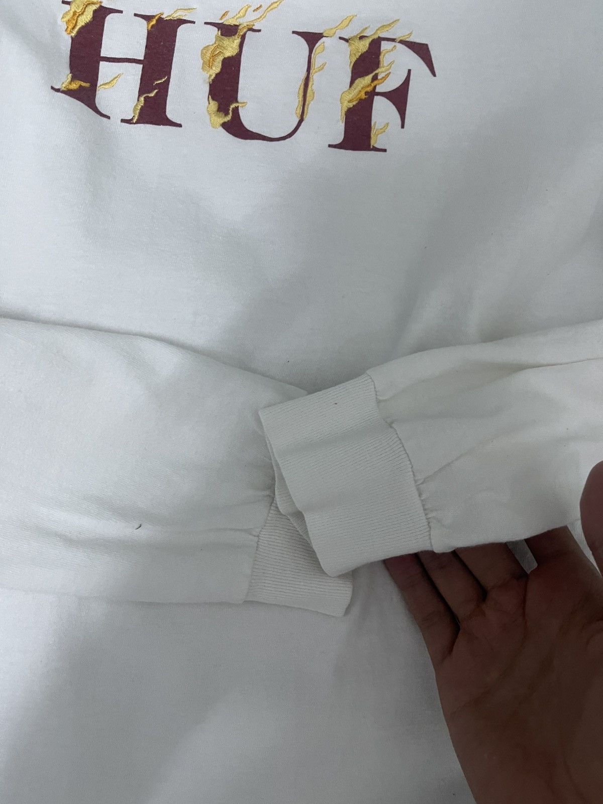 Huf HUF Worldwide Embroidered Flame Centre Logo Longsleeve Tee Size US M / EU 48-50 / 2 - 3 Thumbnail