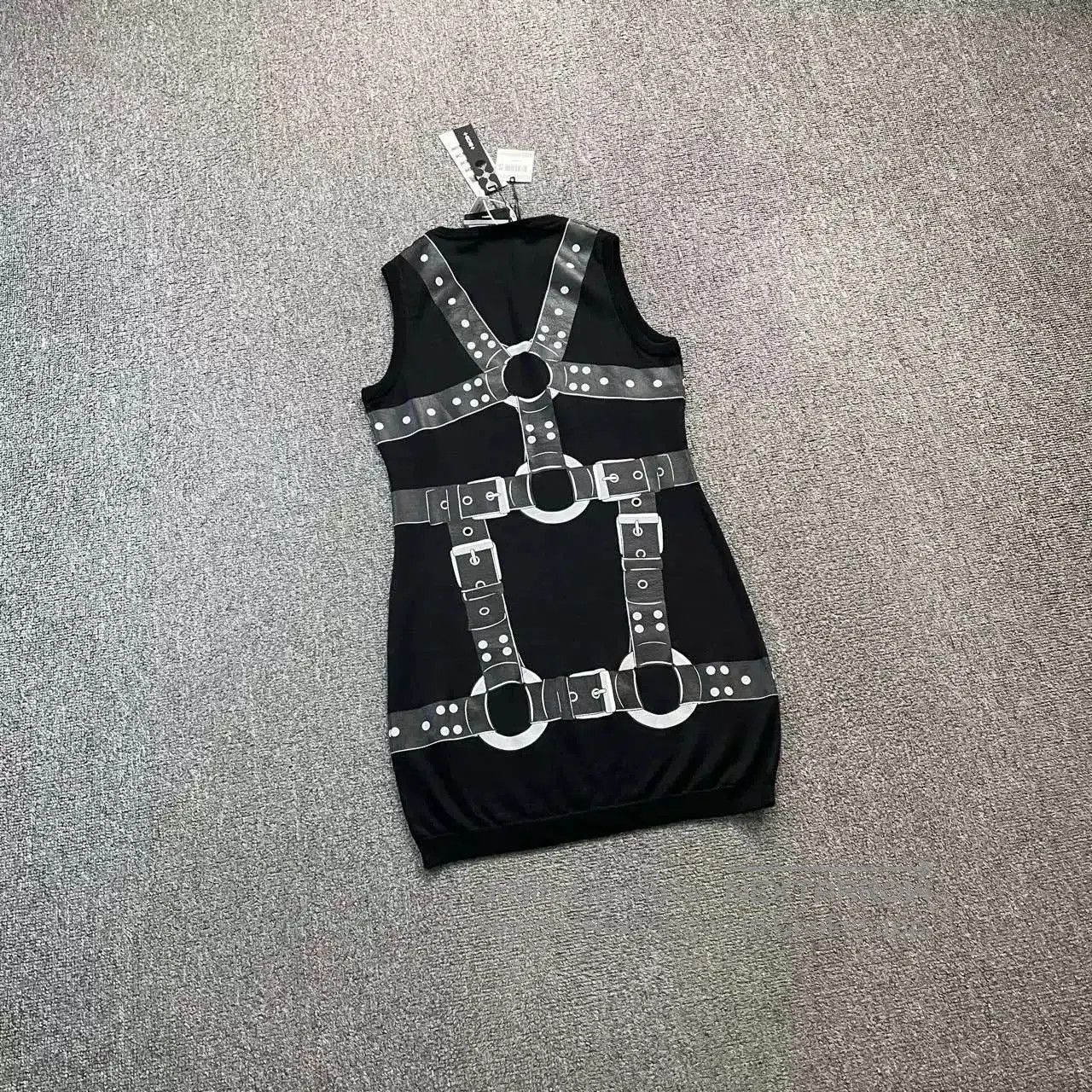 Moschino MOSCHINO Belted Dress. Size M / US 6-8 / IT 42-44 - 2 Thumbnail