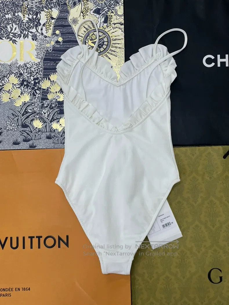 Chanel Chanel 23S white dark pattern logo lace chain swimsuit Size 25" / US 0 / IT 36 - 3 Thumbnail