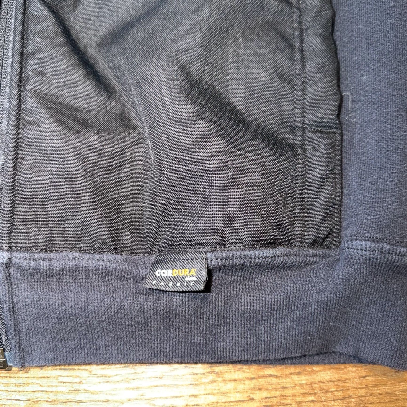 Vintage 1620 Hoodie Mens Large Black Full Zip Cordura Panels Made in USA Workwear Size US L / EU 52-54 / 3 - 2 Thumbnail
