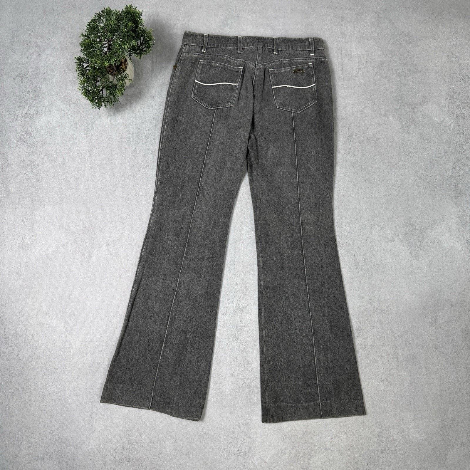 Chloe Vintage Chloe Women Flared Grey Jeans Size 40 Size 28" / US 6 / IT 42 - 2 Thumbnail