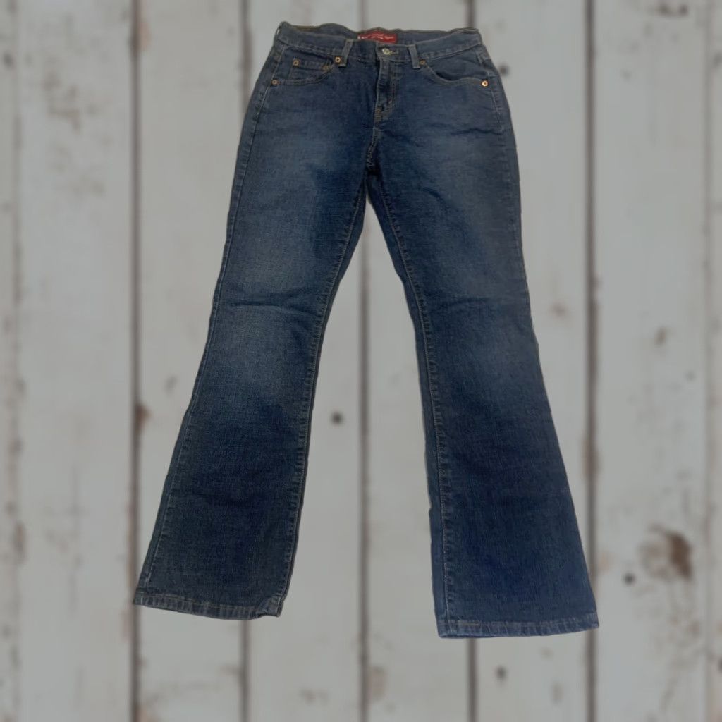Mismo VINTAGE Levi's Women's Boot Cut Jeans Blue 30 Low Rise USA Style Size 30" / US 8 / IT 44 - 1 Thumbnail