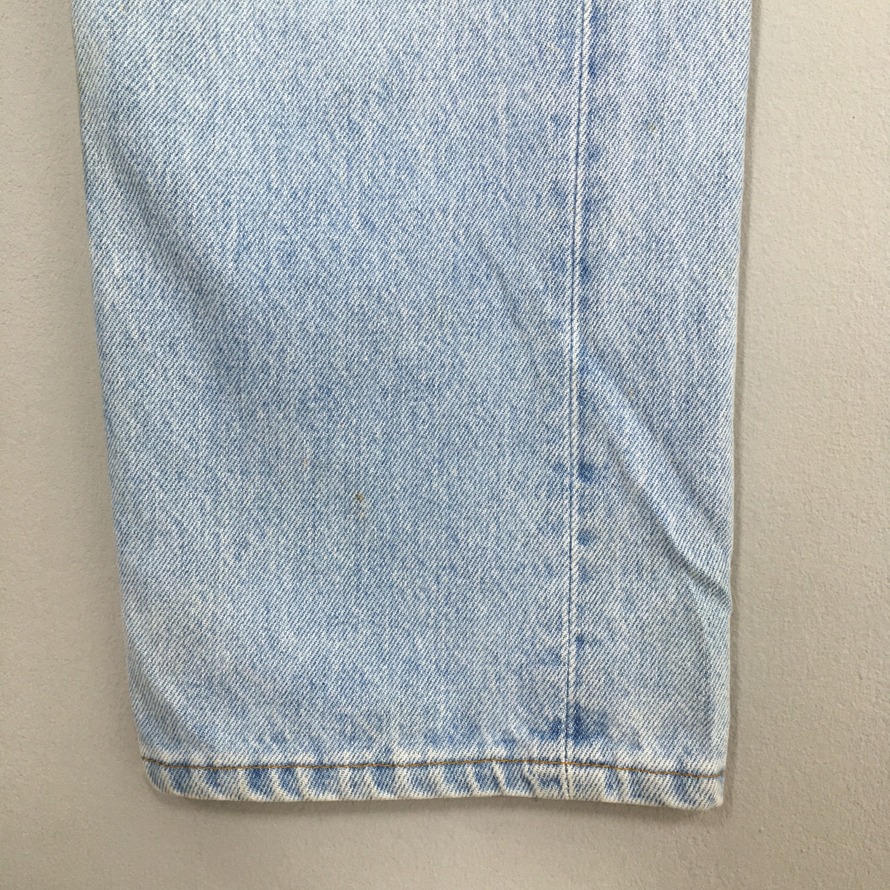 Levi's Size 30x33 Vintage Levi's 90s 501 Light Blue Jeans Size US 30 / EU 46 - 11 Thumbnail