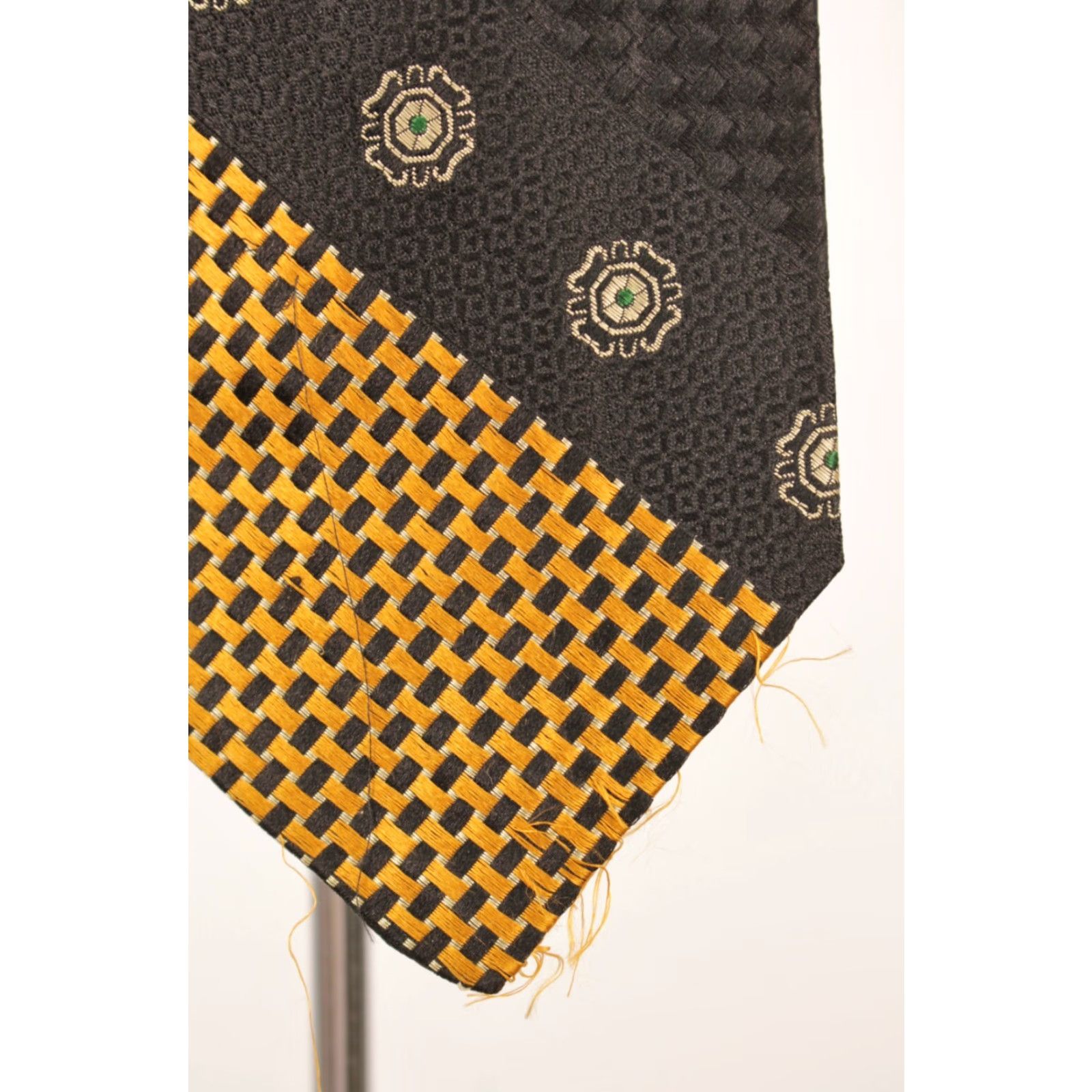 Vintage VINTAGE James Davis 70s Neck Tie Mens Silk Tie Black Green & Yellow Striped NOS VTG Good Condition 59.75" L 4" W Size ONE SIZE - 2 Thumbnail