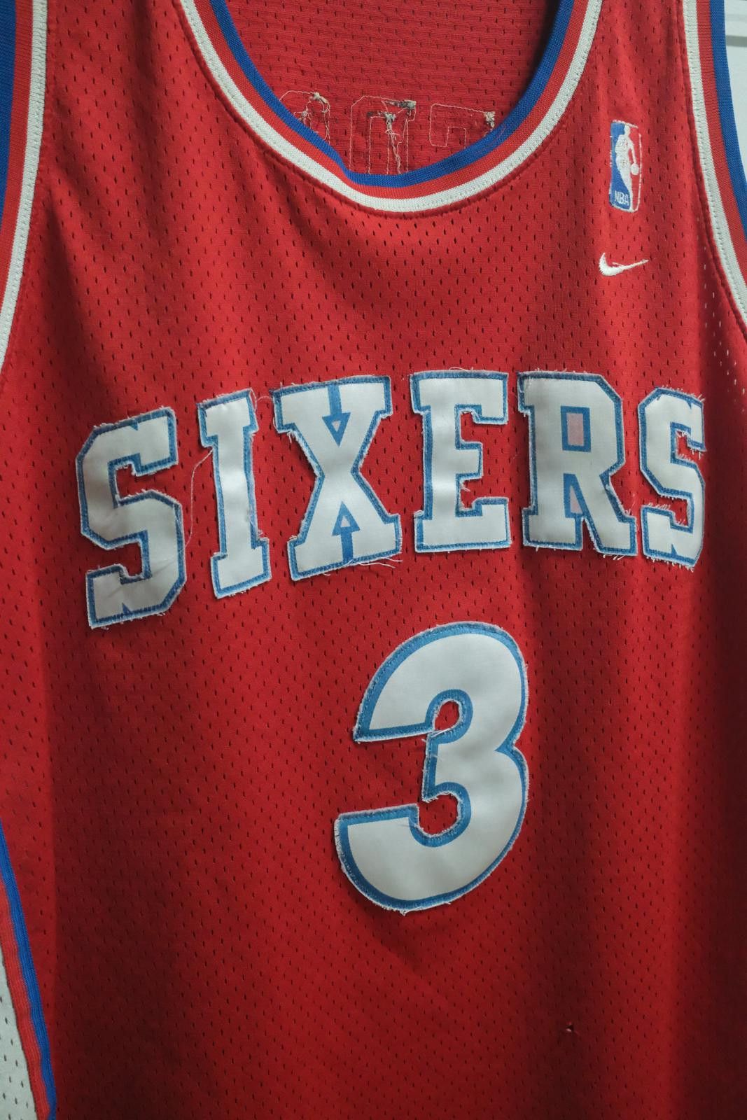Nike 90s Nike Philadelphia 76ers Iverson #3 Red Basketball Jersey Size ONE SIZE - 4 Thumbnail