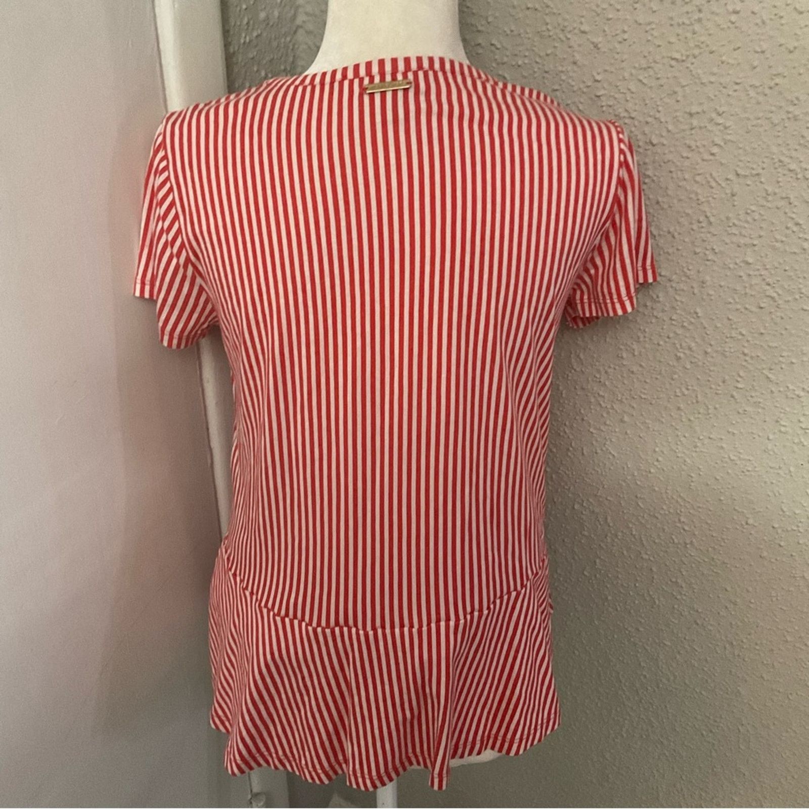 Michael Kors MICHAEL Michael Kors Short Sleeve Ruffle Tier Peplum Size M / US 6-8 / IT 42-44 - 2 Thumbnail