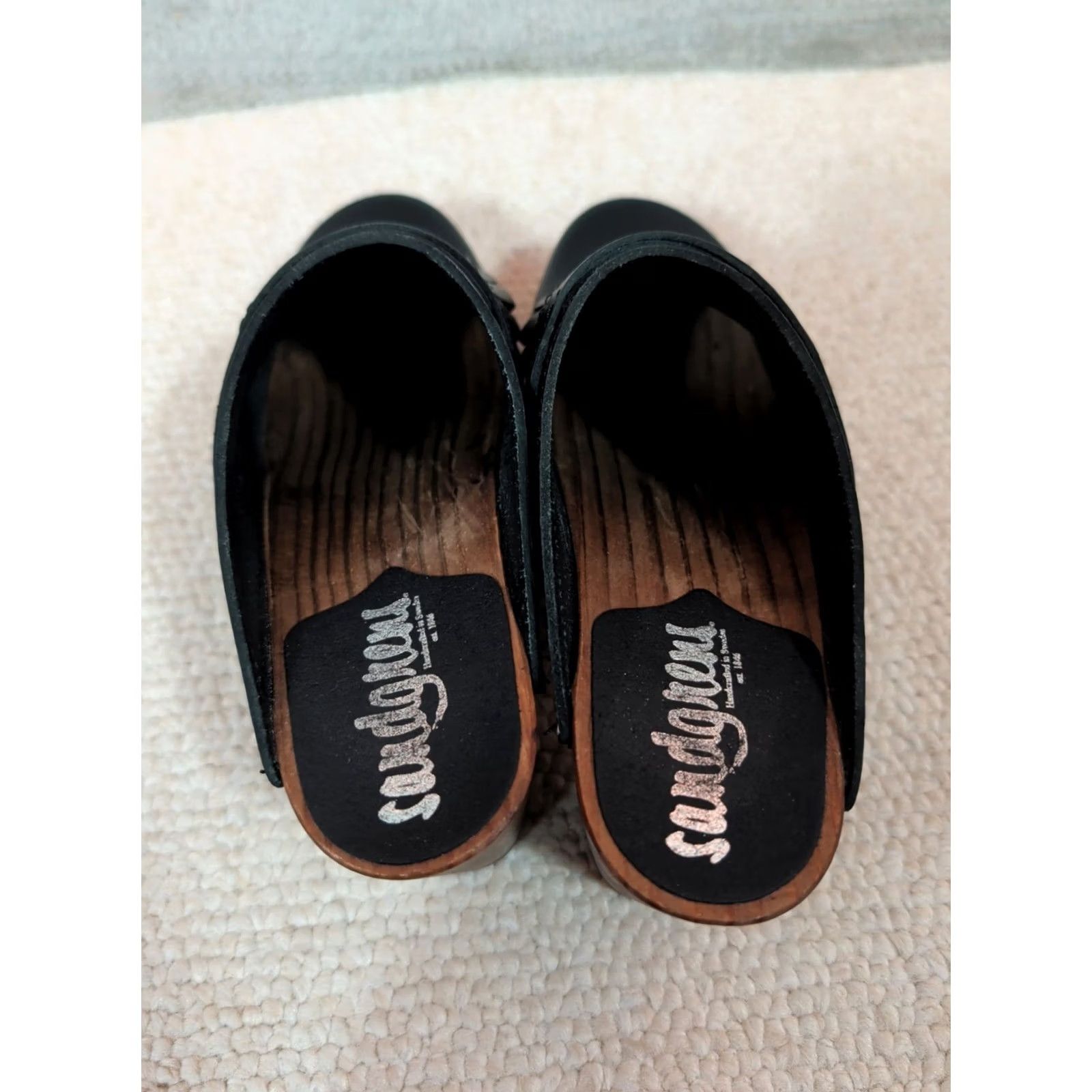 Vintage SANDGRENS Venice Clogs Mules Fringe Leather Black Wood Mid Heel Womens US 6 EU 36 Boho Casual Walking Handmade Shoes Slip On Contour Round Toe Size ONE SIZE - 6 Thumbnail