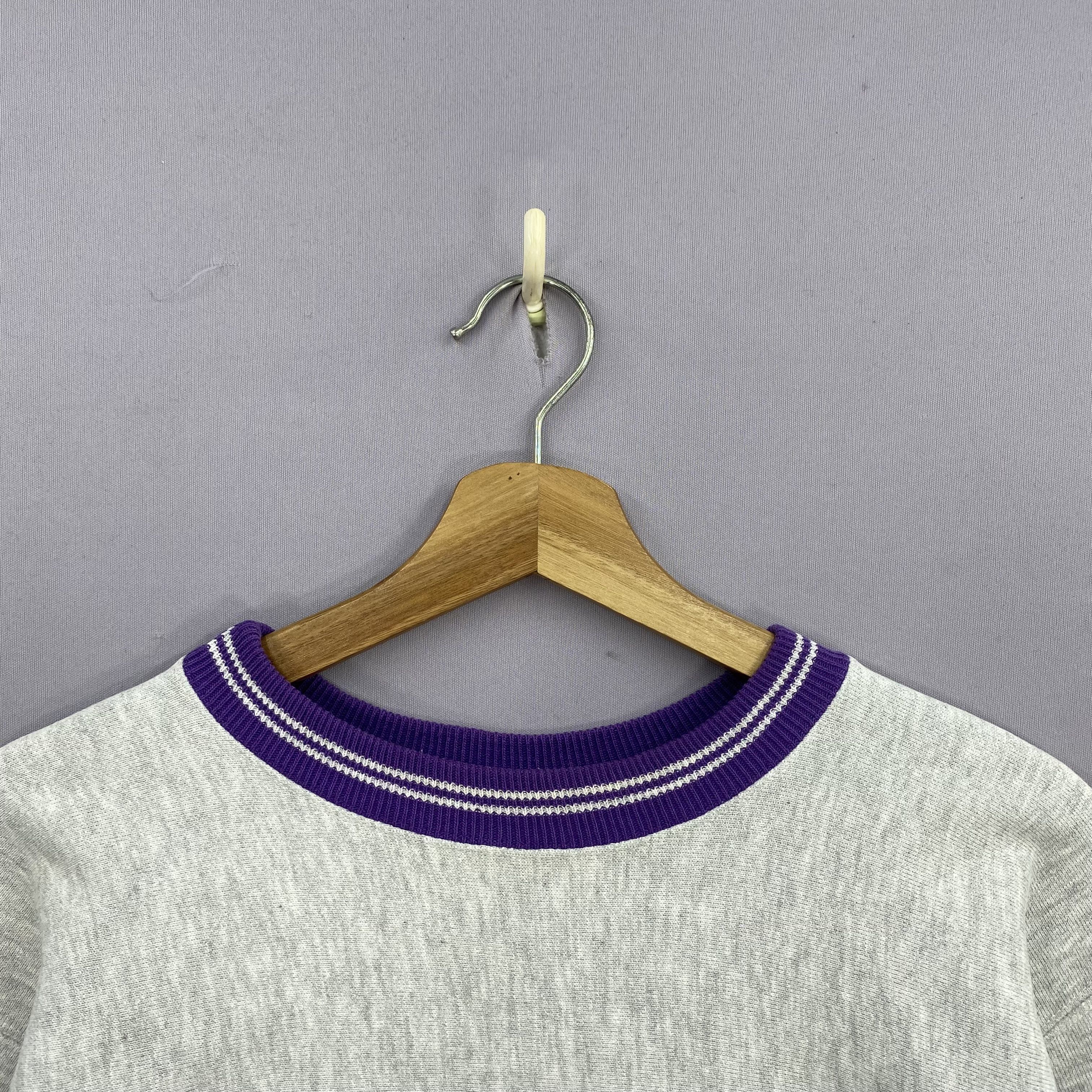 Champion Vintage 90s Champion Reverse Weave Sweater Spellout Pullover Size US L / EU 52-54 / 3 - 6 Thumbnail