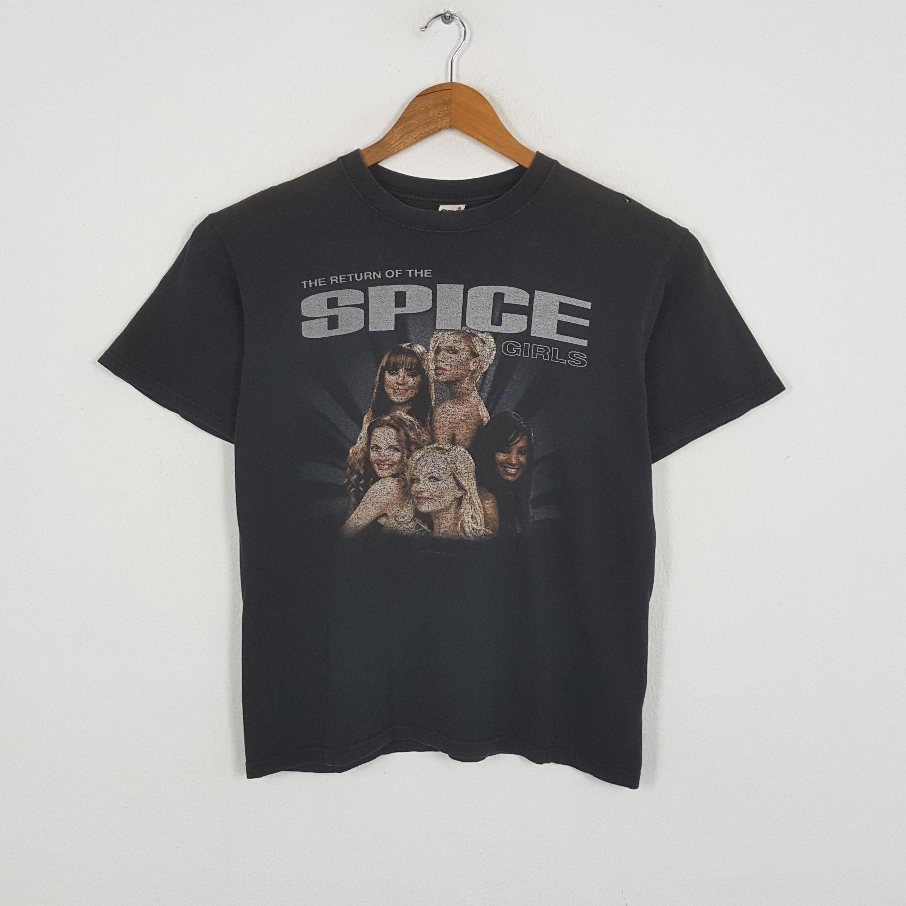 Band Tees × Vintage Vintage SPICE GIRLS English Girls Group Singer Tour T-Shirts Size US M / EU 48-50 / 2 - 1 Thumbnail