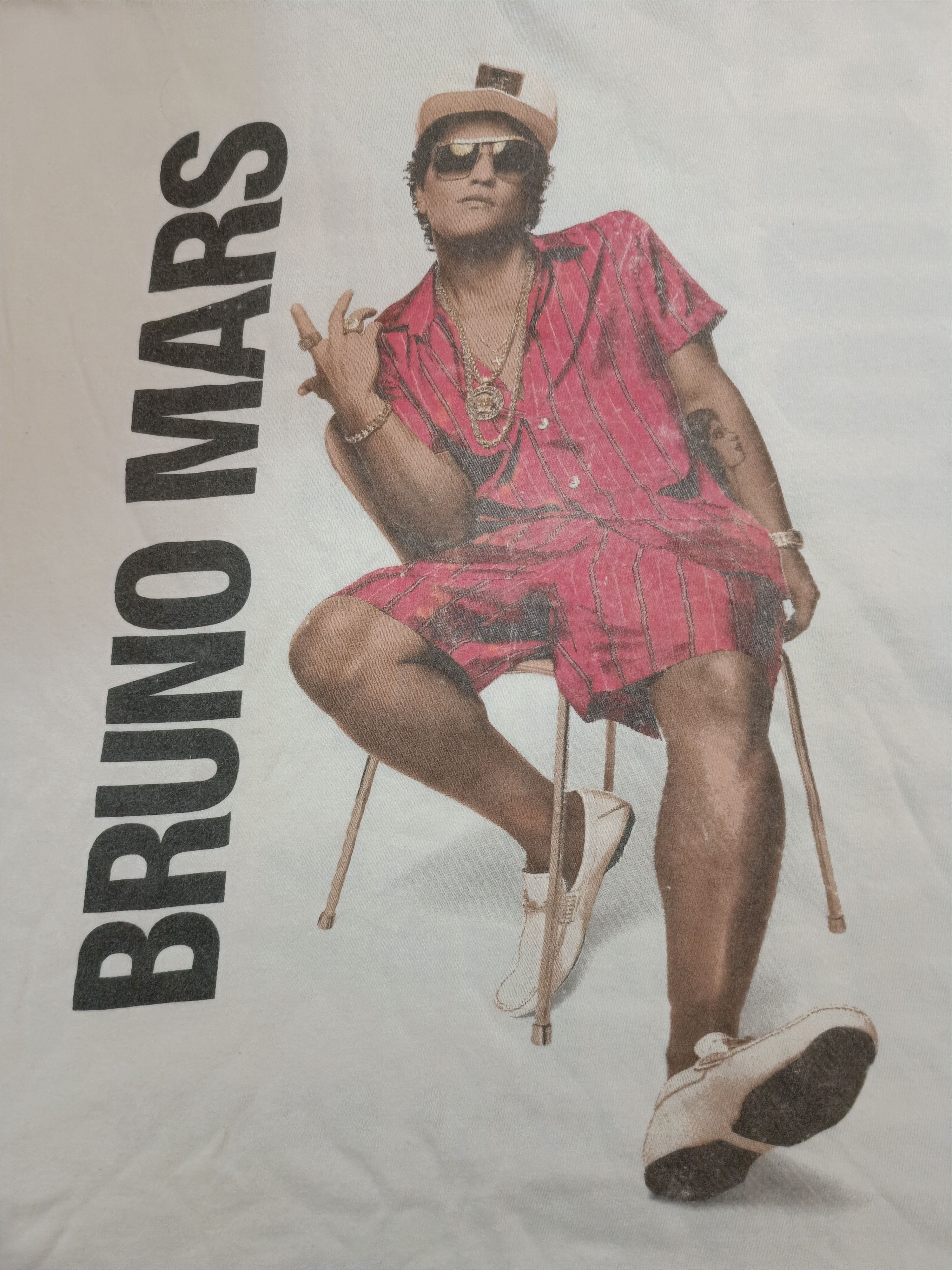 Band Tees Bruno Mars 24k Magic World Tour T shirt Size M / US 6-8 / IT 42-44 - 3 Thumbnail