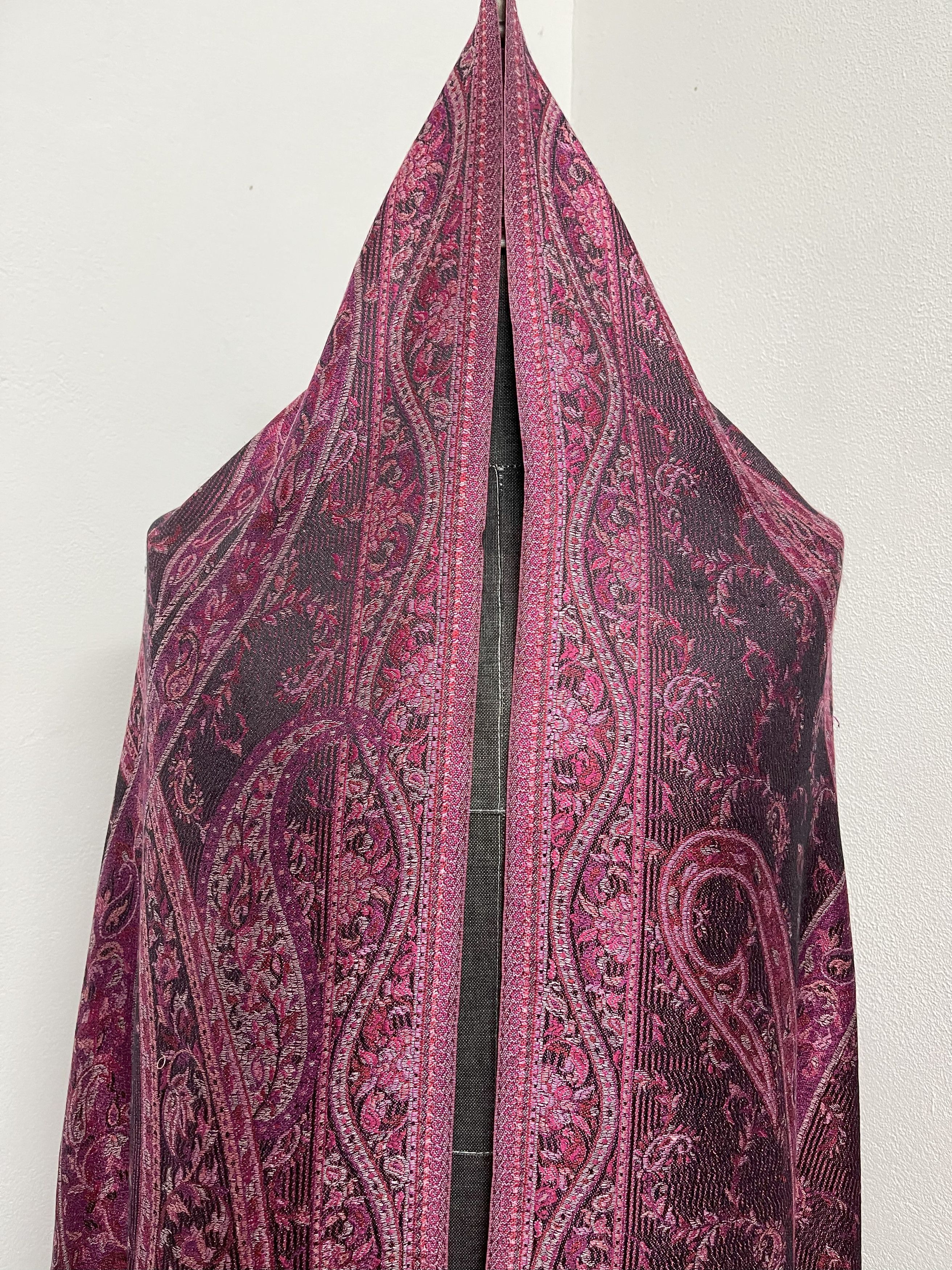 Vintage Vintage Big Size Scarves, Large-Sized Wrap Scarf - 6083 Size ONE SIZE - 3 Thumbnail