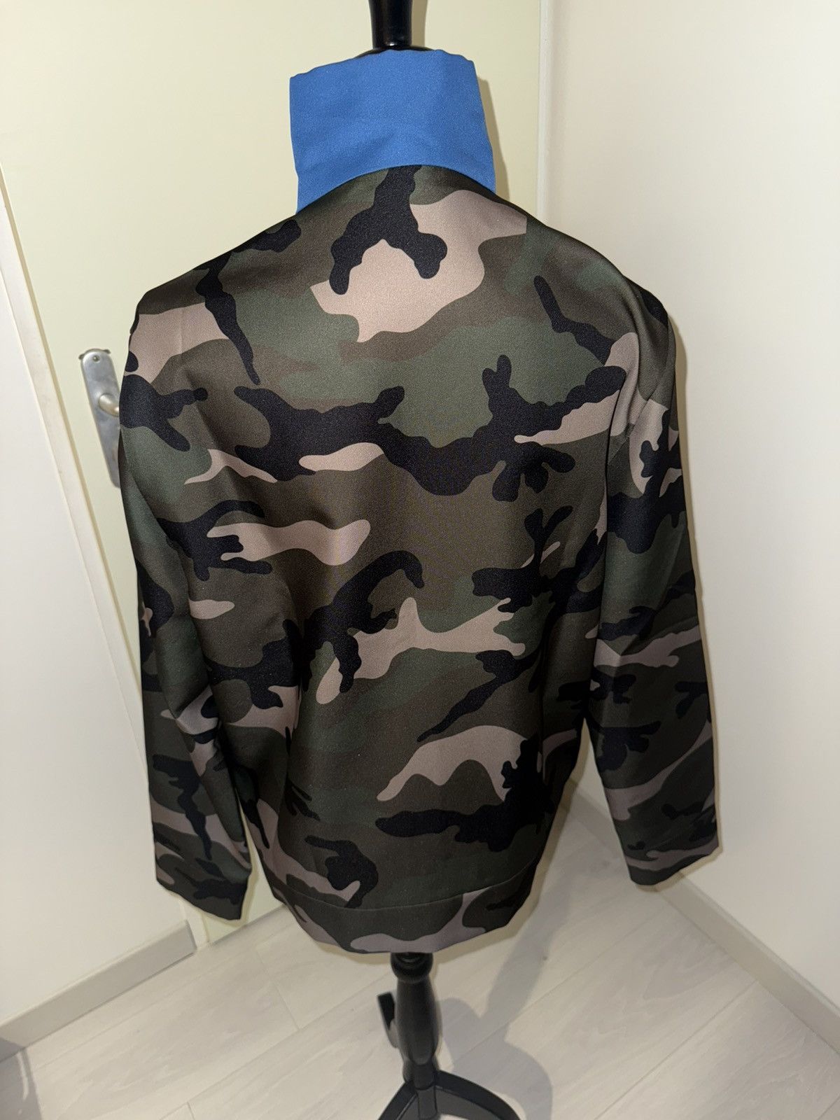 Valentino Valentino jacket Size 40L - 3 Thumbnail