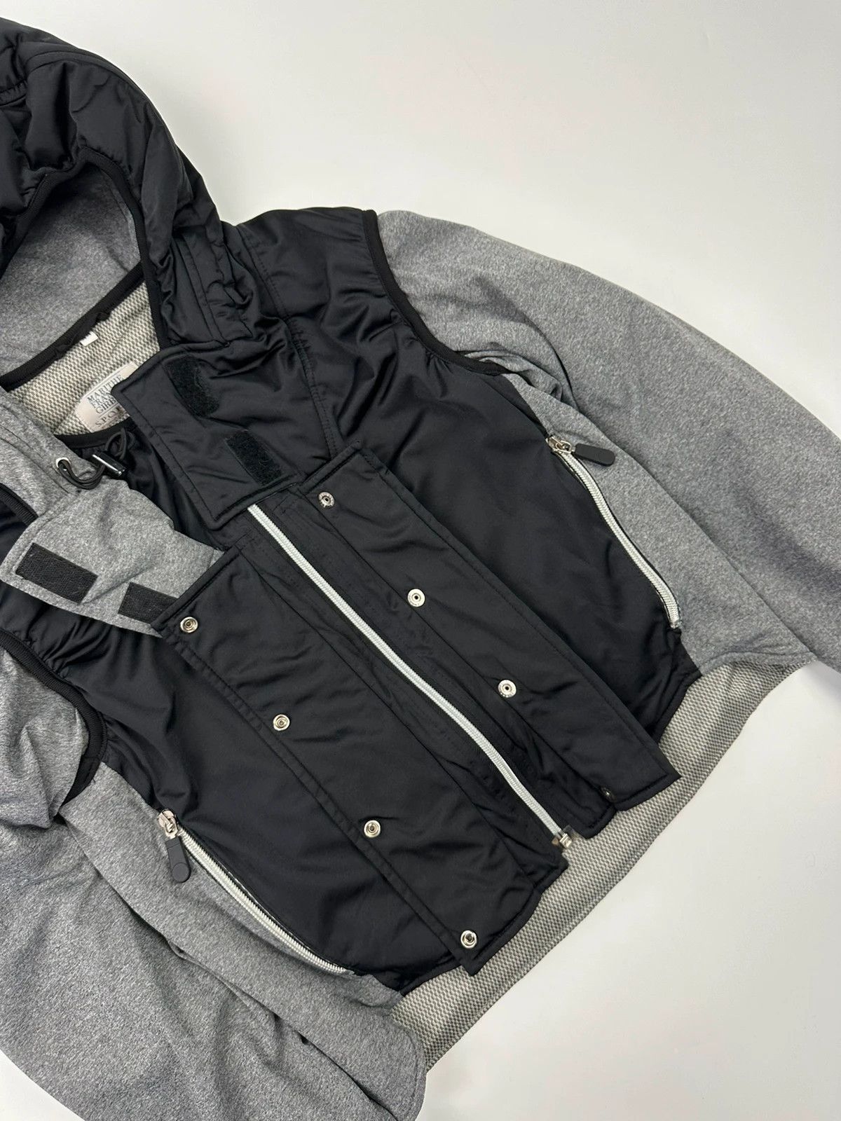 Marithe + Francois Girbaud Marithé François Girbaud 80s Puffy Black Grey Hooded Jacket Size M / US 6-8 / IT 42-44 - 4 Thumbnail