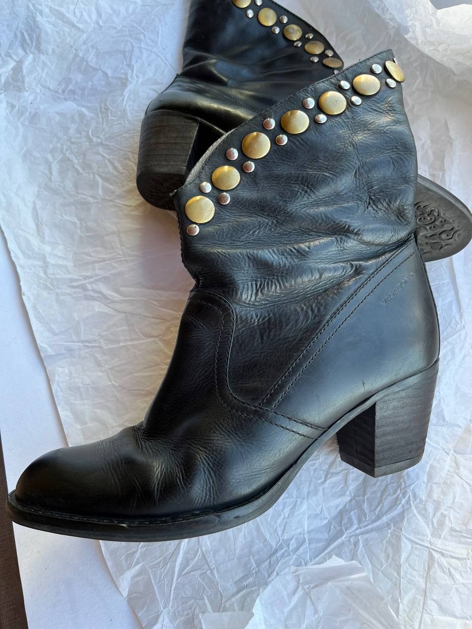Vagabond × Vintage Vagabond vintage western black leather boots with studs Size US 6 / IT 36 - 8 Thumbnail