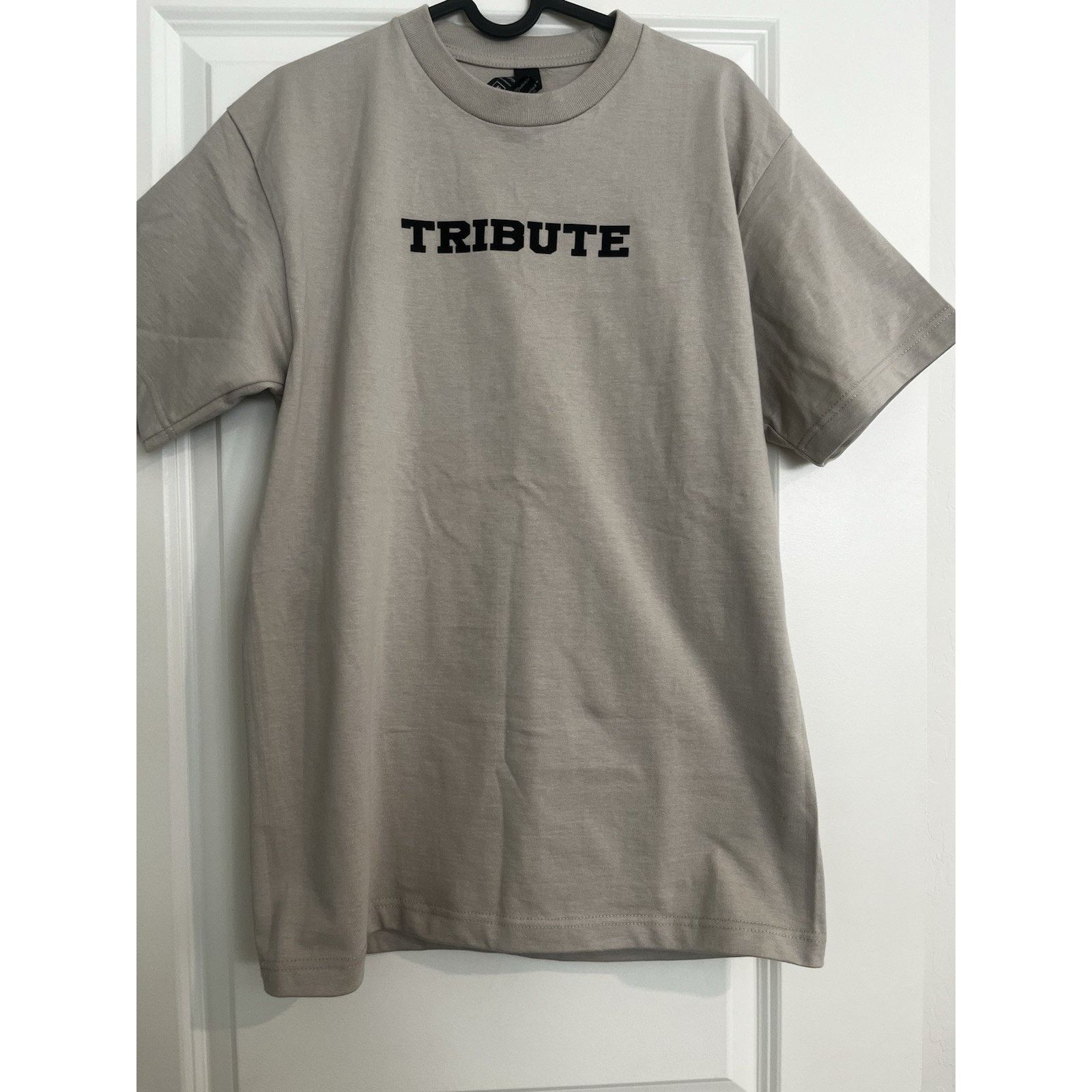Other Tribute Streetwear T-Shirt Beige Tan Logo Tee Men’s Medium Size US M / EU 48-50 / 2 - 1 Thumbnail