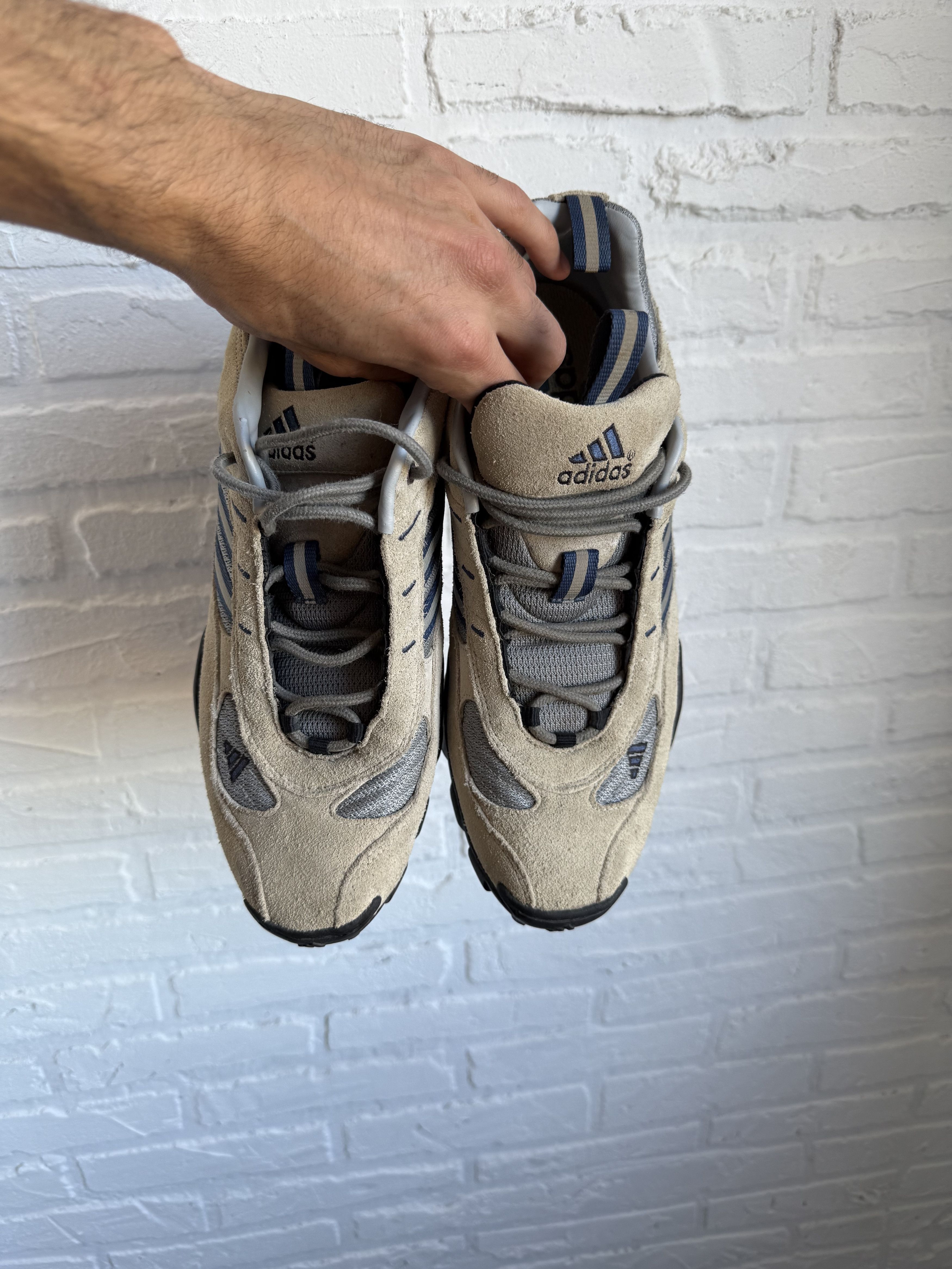Adidas Vintage 2002 Adidas suede leather dad shoes Size US 11 / EU 44 - 11 Thumbnail
