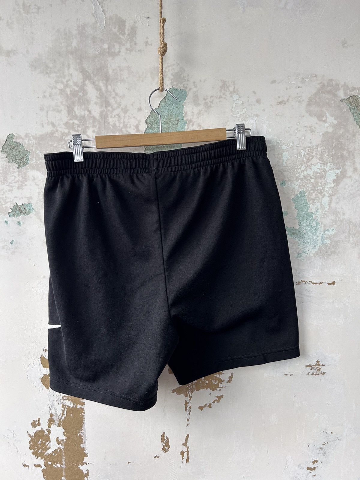 Nike NIKE VINTAGE SHORTS WITH BIG LOGO Size US 32 / EU 48 - 4 Thumbnail
