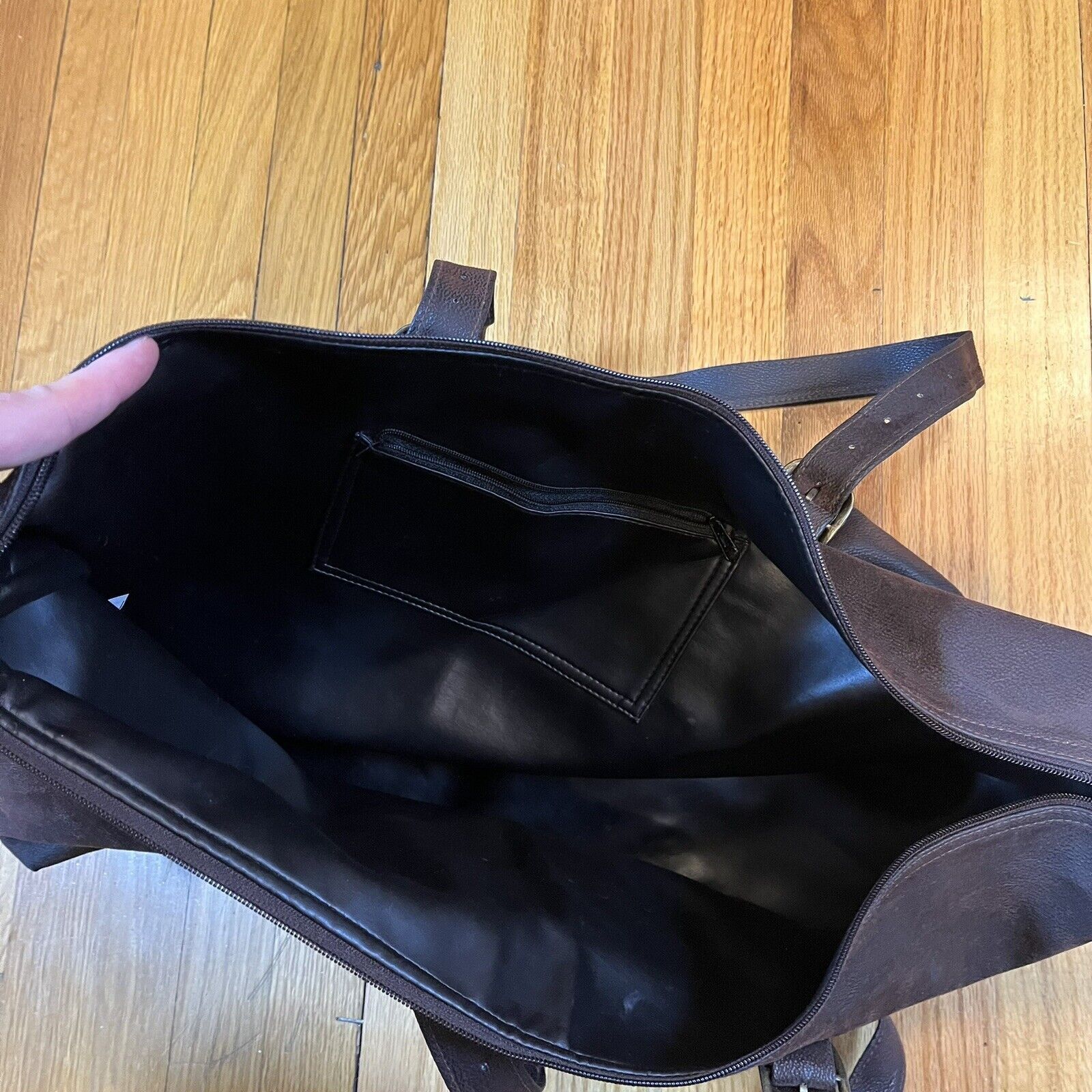 Warner Bros Unforgiven Clint Eastwood Promo Faux Leather Duffel Bag Size ONE SIZE - 4 Thumbnail