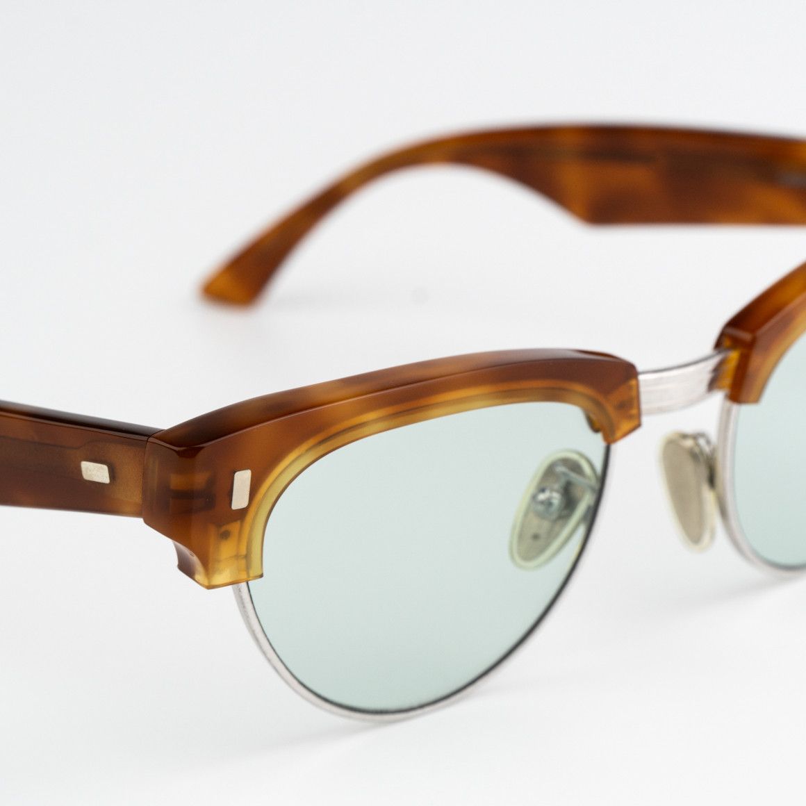 Celine NEW Celine CL40059U 18N Women Cat Eye Sunglasses Size ONE SIZE - 7 Thumbnail
