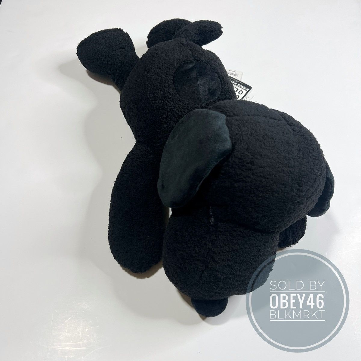 Kaws × Peanuts × Uniqlo KAWS x Uniqlo x Peanuts Snoopy Plush (Medium) Black Size ONE SIZE - 2 Thumbnail
