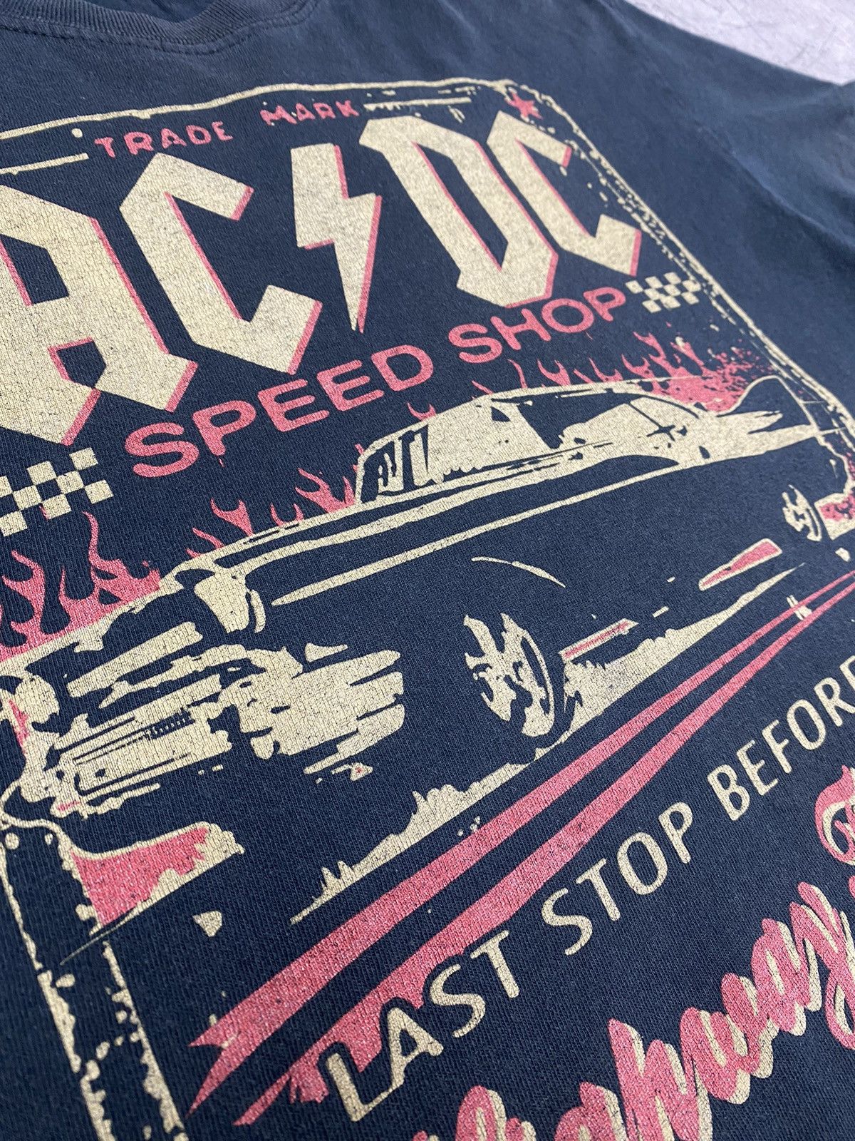 AC/DC × Vintage Vintage AC / DC 2012 Speed Shop Tee T Shirt Size US M / EU 48-50 / 2 - 7 Thumbnail