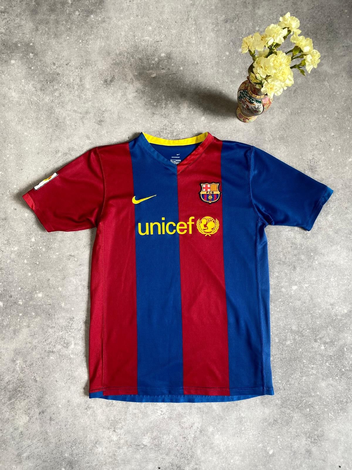 Nike Vintage Nike FC Barcelona UNICEF 2006 Ronaldinho Henry Xavi Size US S / EU 44-46 / 1 - 2 Thumbnail
