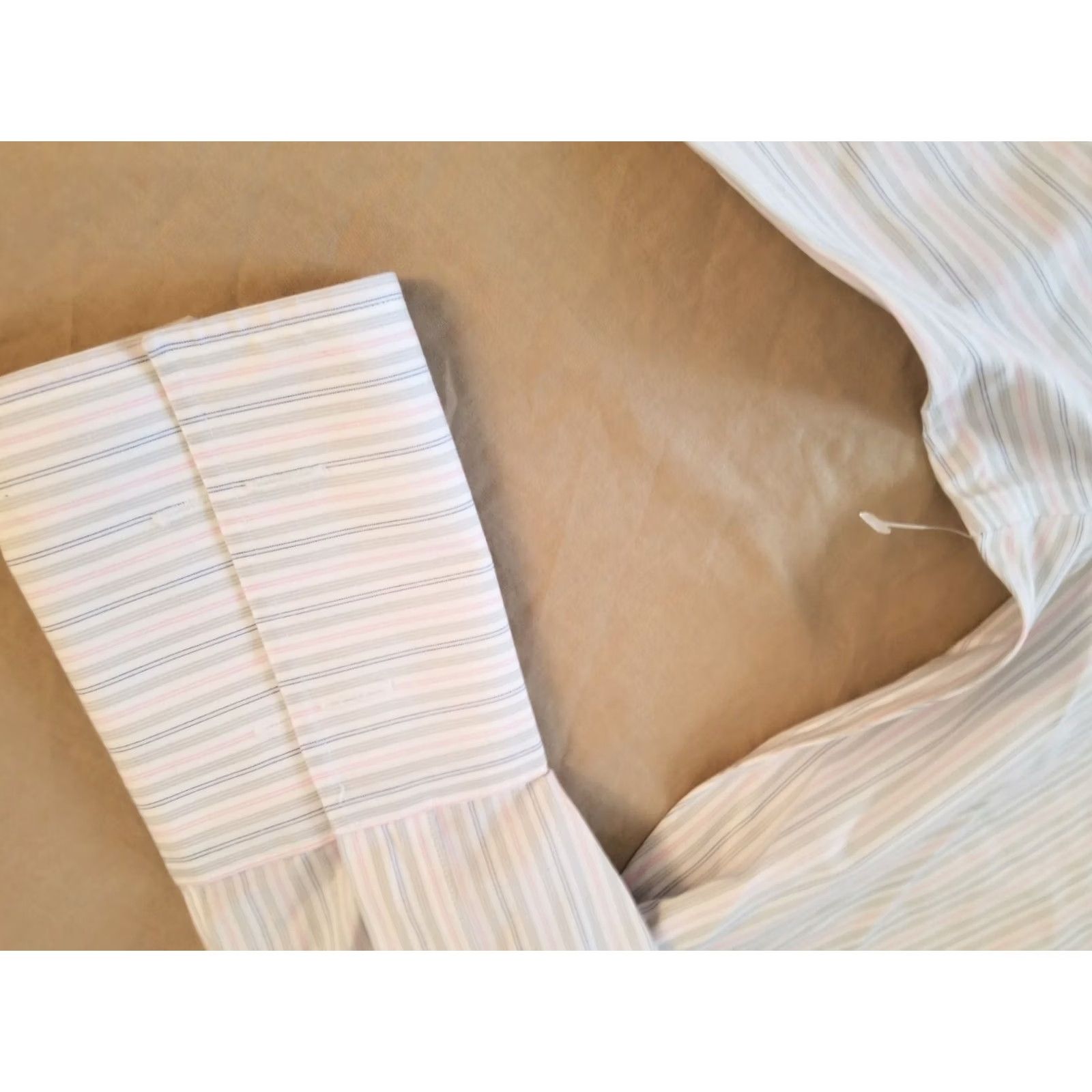 Brooks Brothers VINTAGE Brooks Brothers Dress Shirt Beige White Button-Up Long Sleeve 16.5 32 Mens Regular Cotton 16.5 32 Size 46R - 3 Thumbnail