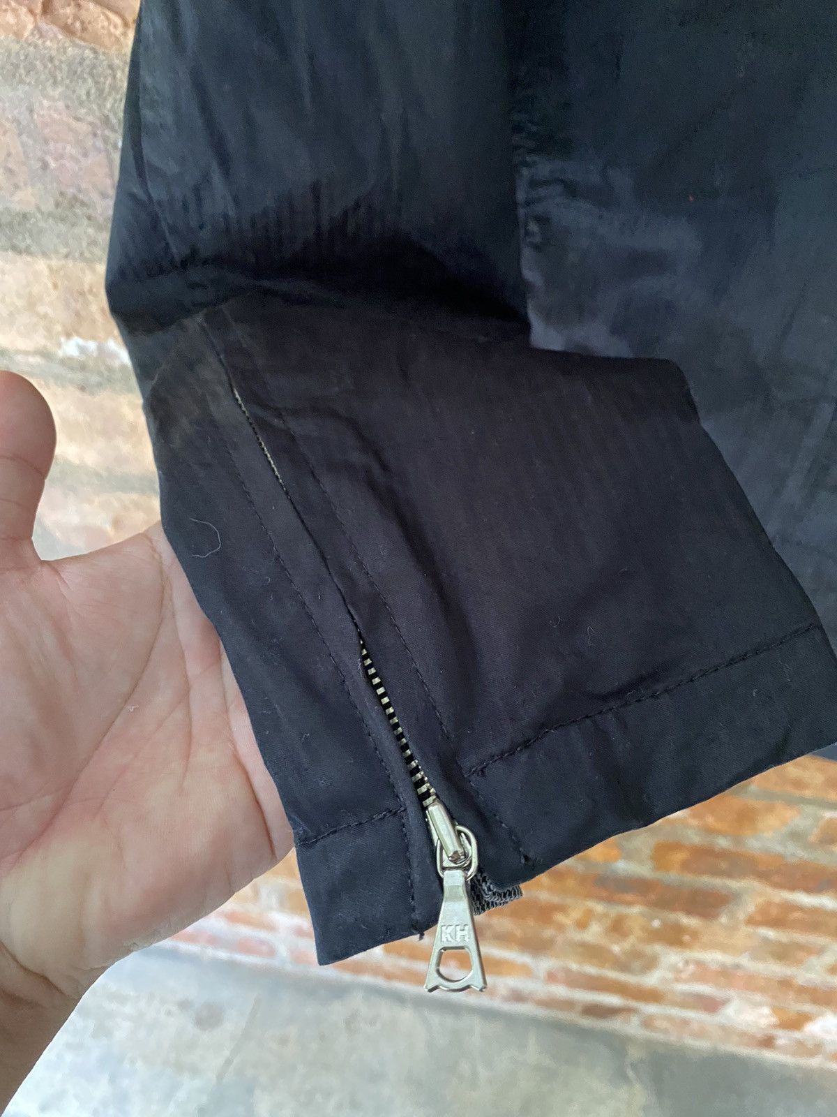 Katharine Hamnett London 2000s Hamnett Black Zipper parka jacket Size US M / EU 48-50 / 2 - 9 Thumbnail