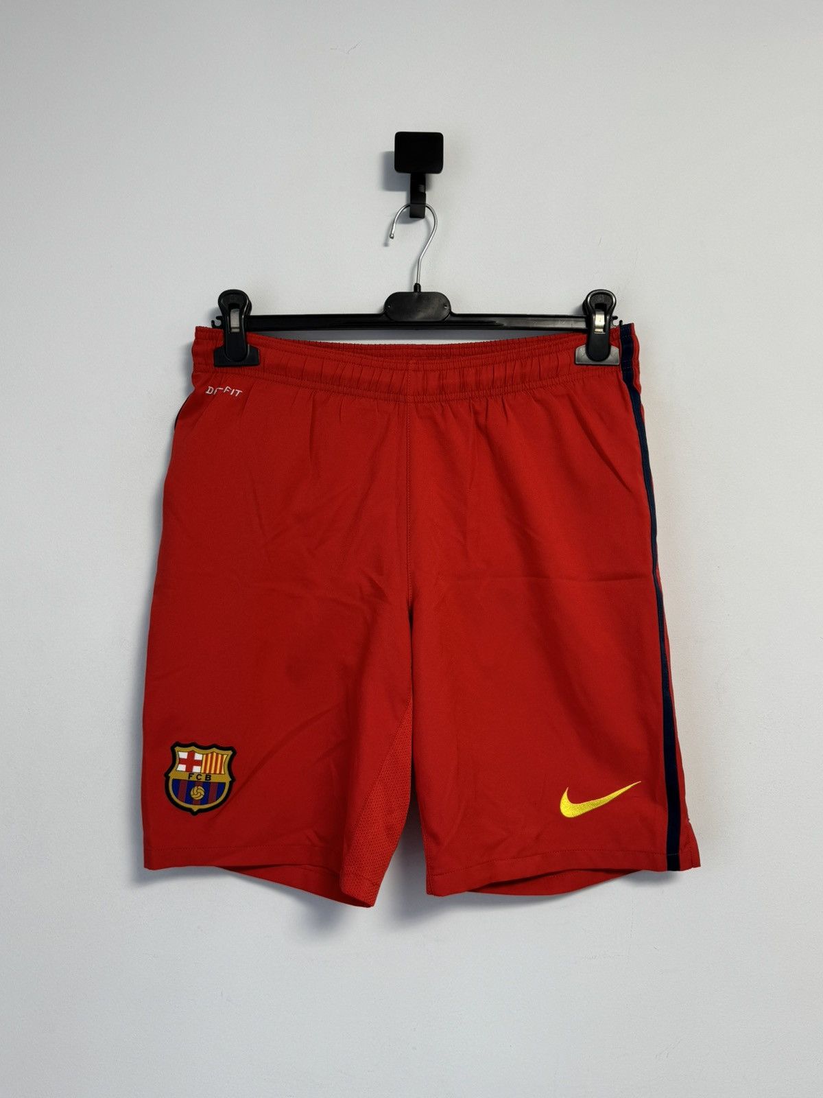 Nike Nike FC Barcelona Football Soccer Club Burgundy Shorts Size US 32 / EU 48 - 1 Thumbnail