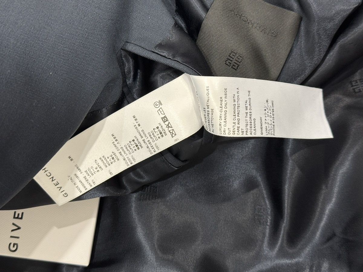 Givenchy Givenchy Padlock Blazer Men’s - Navy Size 36R - 8 Thumbnail