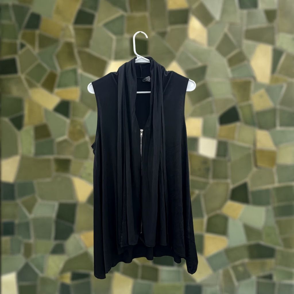 J Brand Slinky Brand Womens Top Size Medium Black Zip Up Sleeveless Vintage Cardigan Knit Solid Bohemian Winter Fall Spring Limited Ladies Mens Girls? Size M / US 6-8 / IT 42-44 - 1 Thumbnail