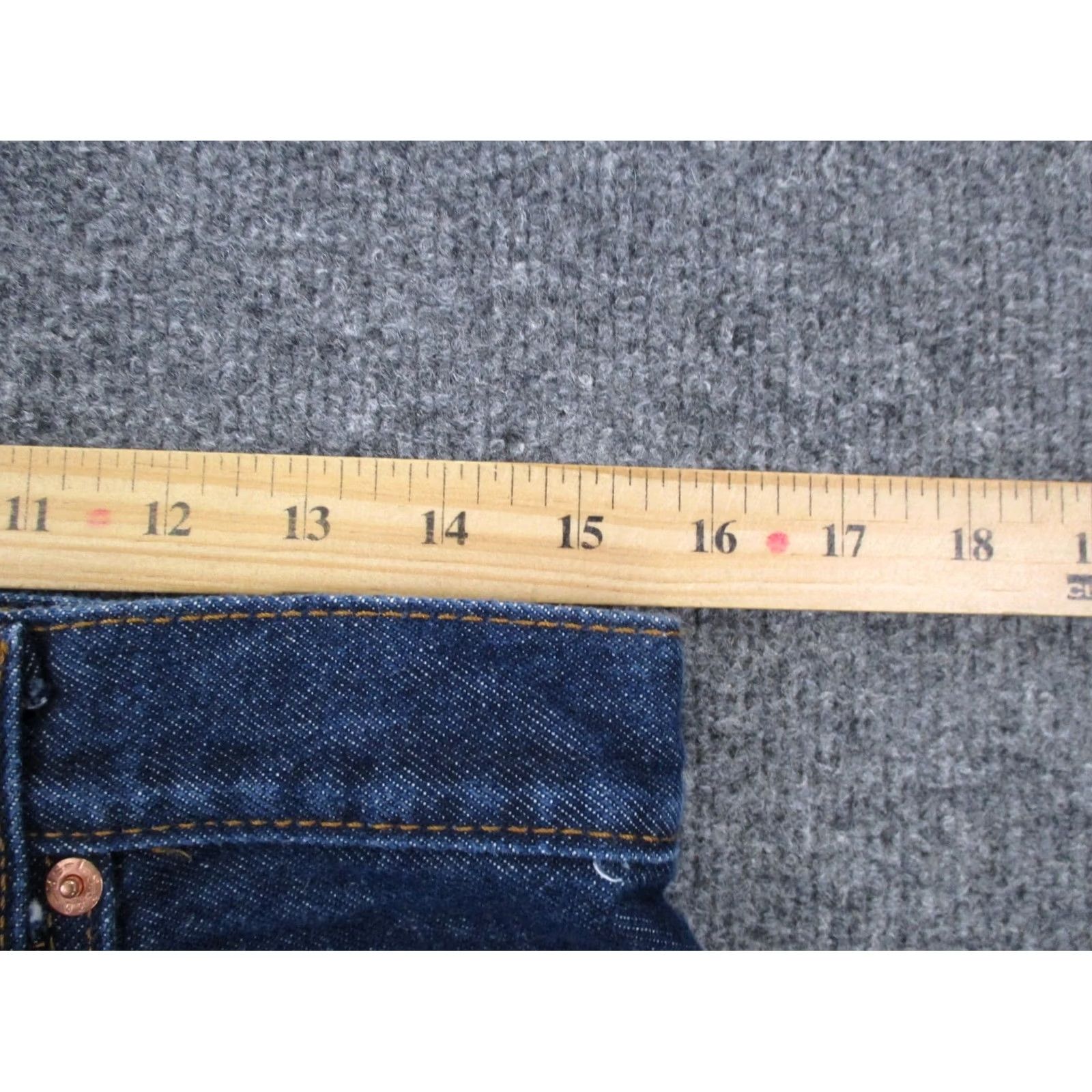 Levi's VINTAGE Levi's Jeans Mens 32 X 34 Blue Denim Bootcut 517 Red Tab Boots Cut Jeans Mens Size US 32 / EU 48 - 6 Thumbnail