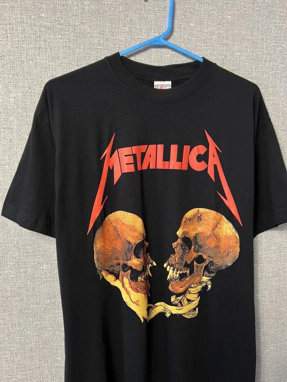 Vintage Vintage Metallica Skulls Big Logo Rock T-Shirt Size US M / EU 48-50 / 2 - 2 Thumbnail