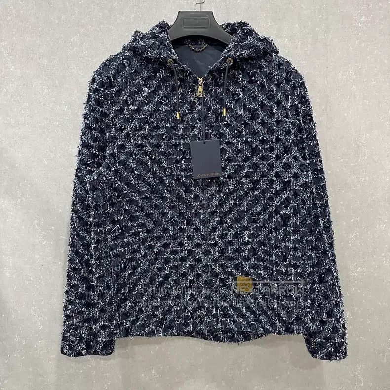Louis Vuitton Louis Vuitton Small Fragrance Breaks Flocking Full Print H Size US S / EU 44-46 / 1 - 1 Thumbnail