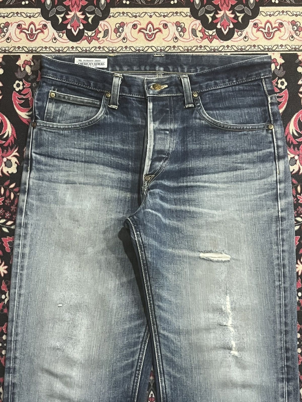 Vintage Vintage Lee Riders Blue Faded Distressed Straight Leg Jeans Size US 30 / EU 46 - 4 Thumbnail