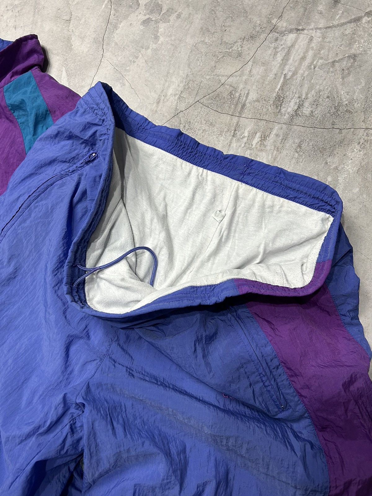 Adidas Vintage Adidas Tracksuit Track Jacket Track Pants Nylon Size US 38 / EU 54 - 13 Thumbnail