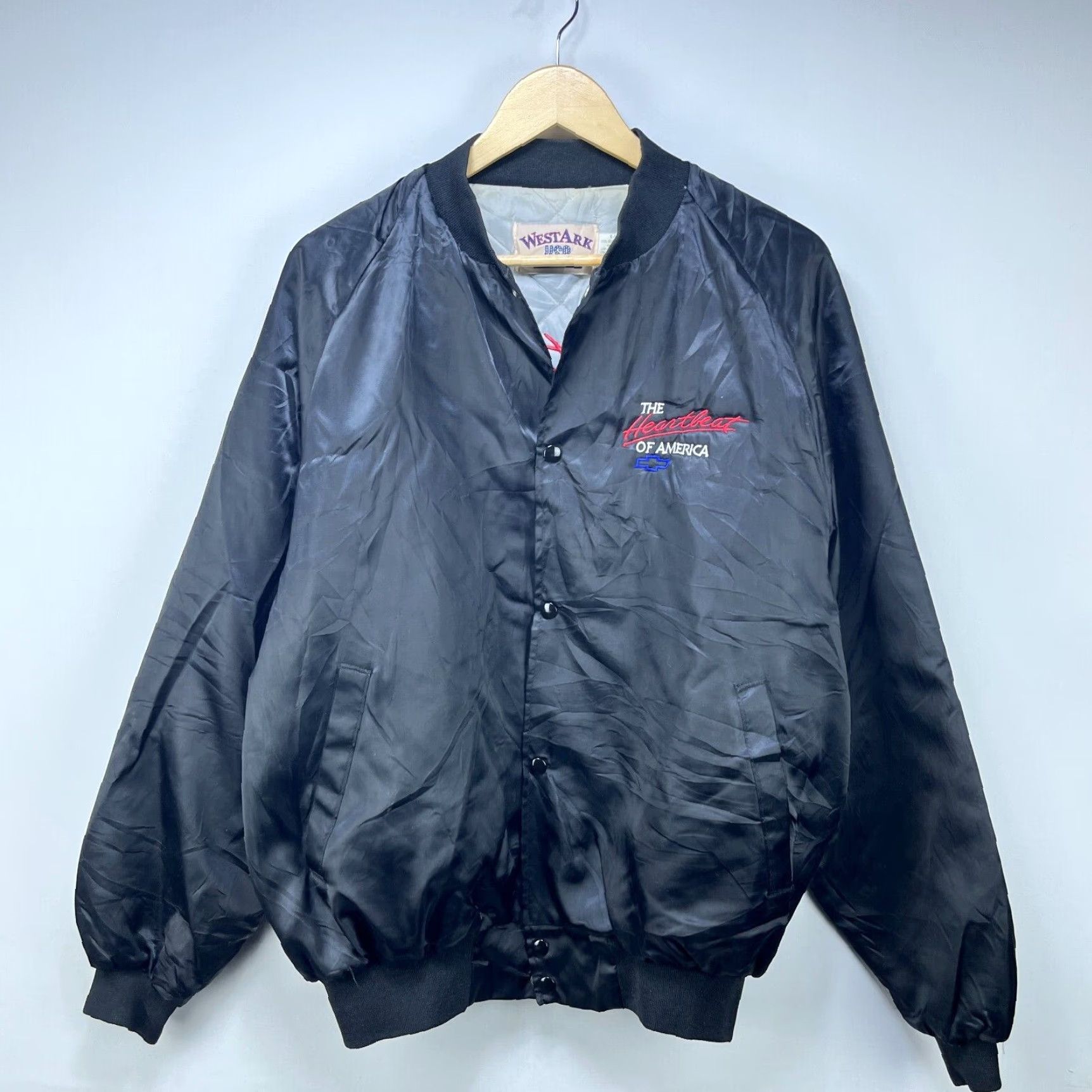 Vintage VINTAGE 80s CHEVROLET BOMBER JACKET XL SATIN HEARTBEAT OF AMERICA WEST ARK Size US XL / EU 56 / 4 - 2 Thumbnail