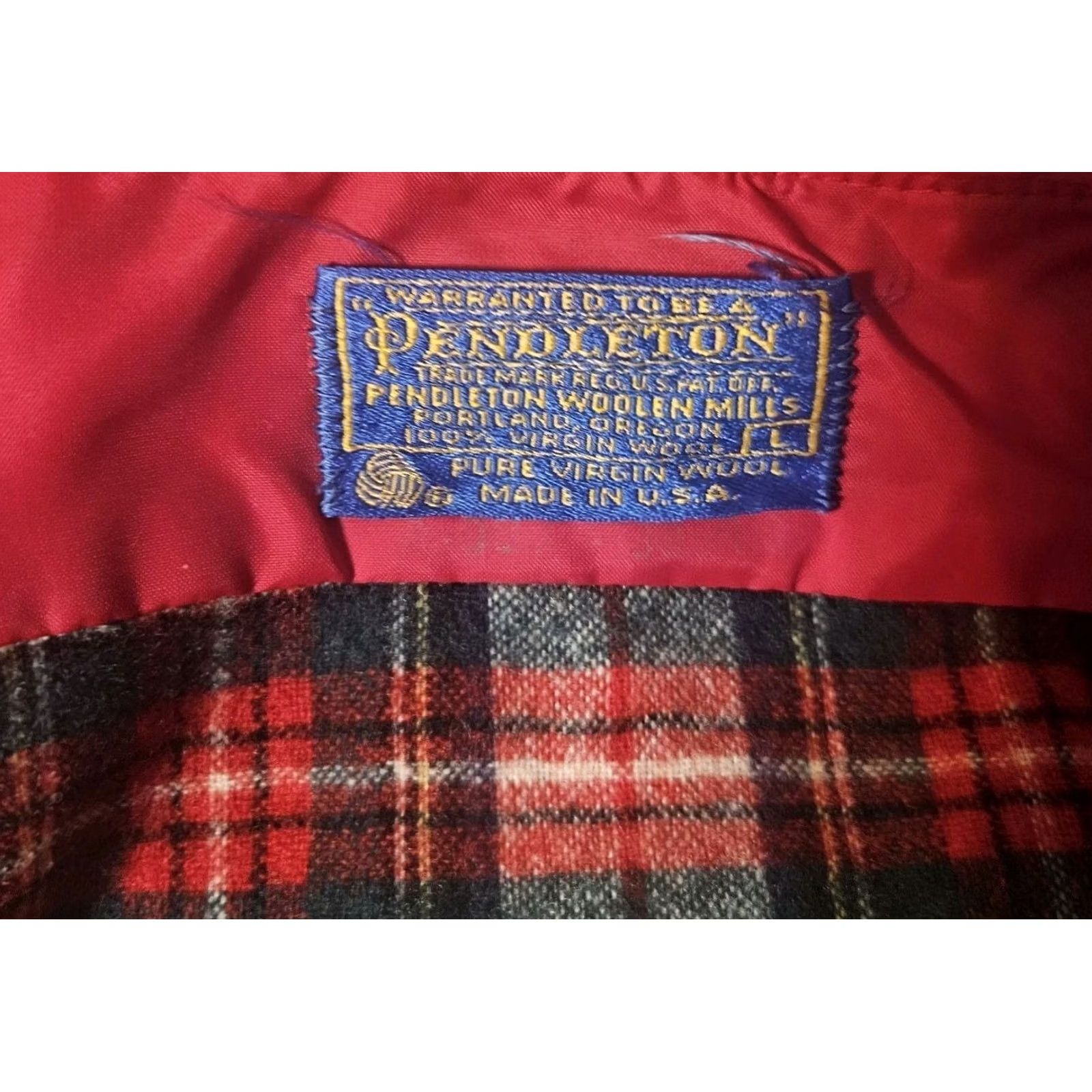 Pendleton 60s Pendleton Tartan Shirt Wool Flannel Camp Large USA VTG Button Size US L / EU 52-54 / 3 - 3 Thumbnail