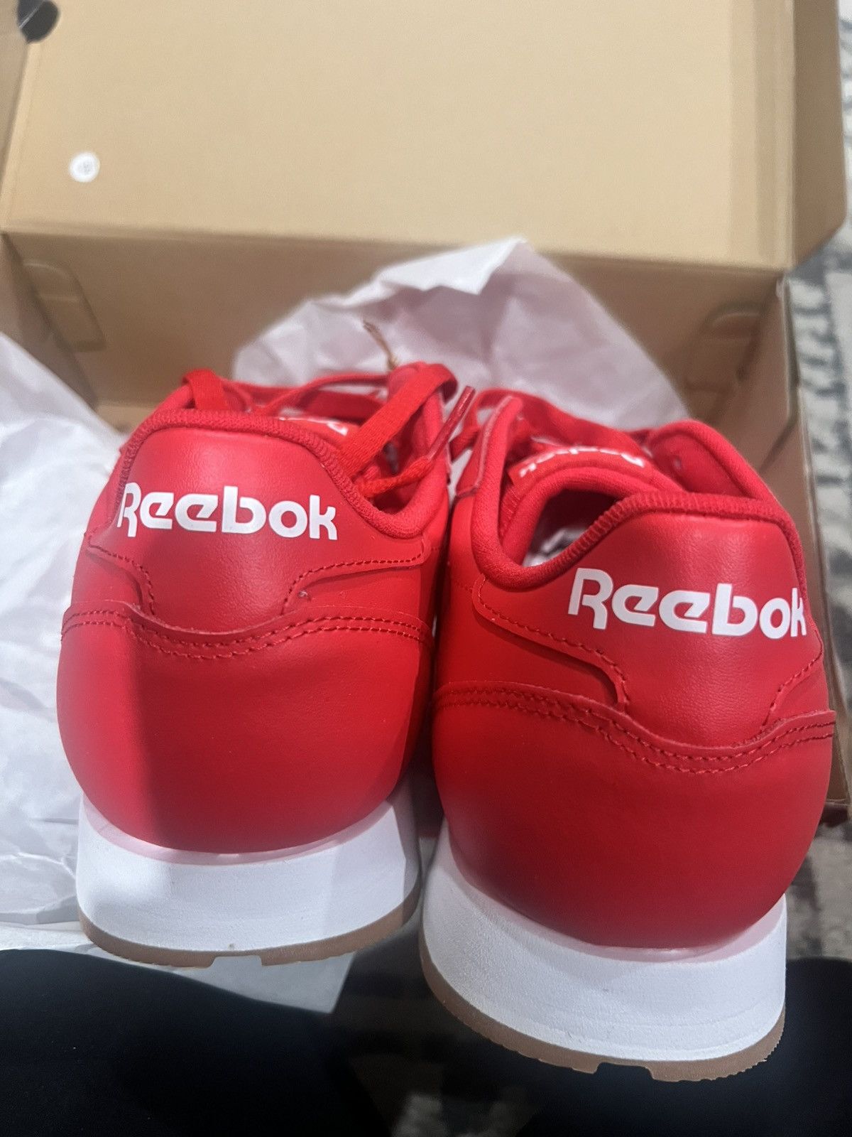 Reebok Reebok Red Classics Size US 12 / EU 45 - 6 Thumbnail