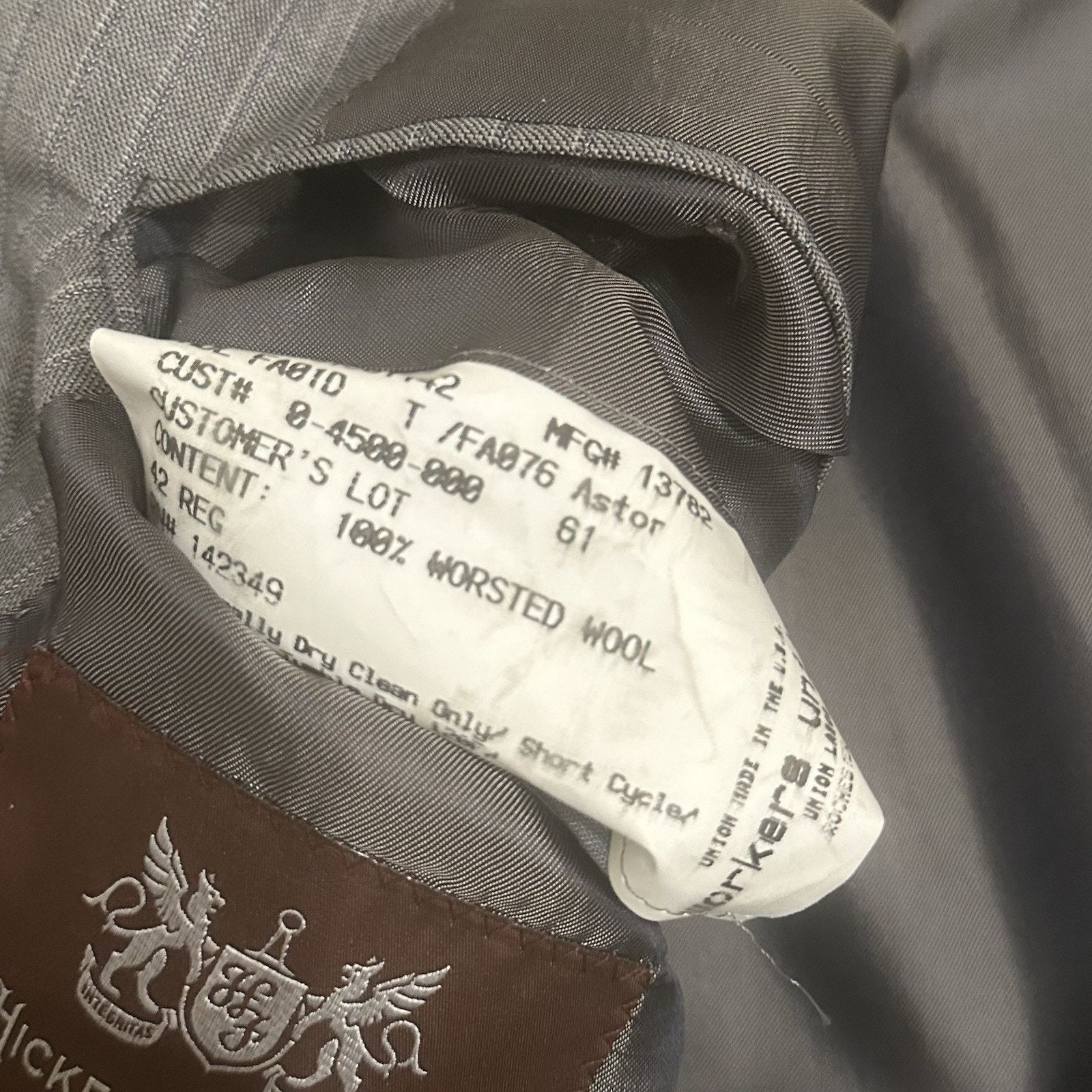 Hickey Freeman Hickey Freeman Mens 2 Piece Suit 42R Solid Grey Pleated Size 42R - 7 Thumbnail