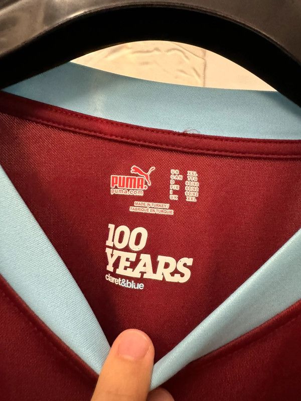 Puma × Vintage Puma Burnley FC Home Jersey Championship Patch XXL Size US XXL / EU 58 / 5 - 3 Thumbnail