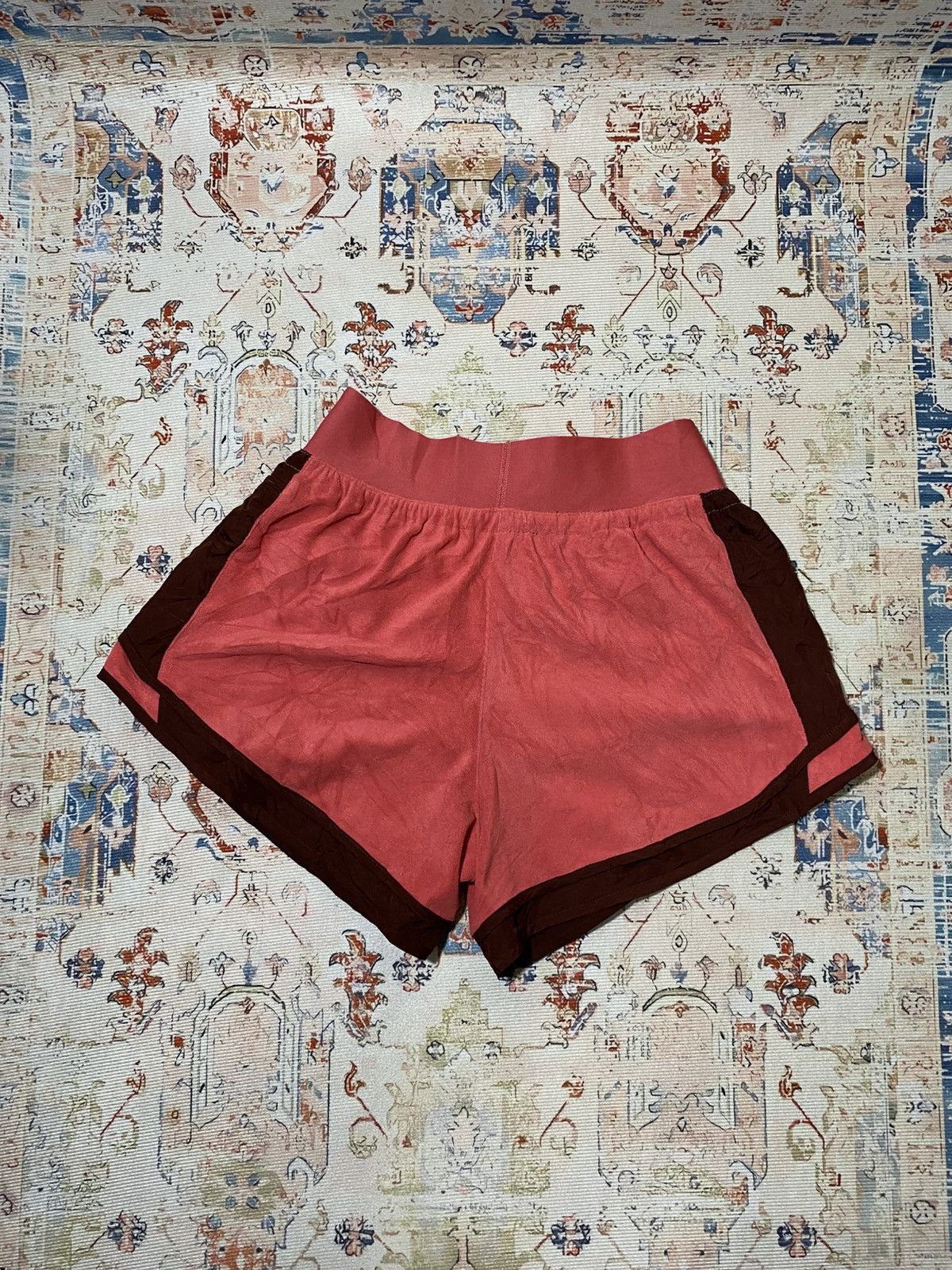 Nike Nike Dri-FIT Icon Clash Tempo Luxe Women s 4" Running Shorts Size 30" / US 8 / IT 44 - 2 Thumbnail
