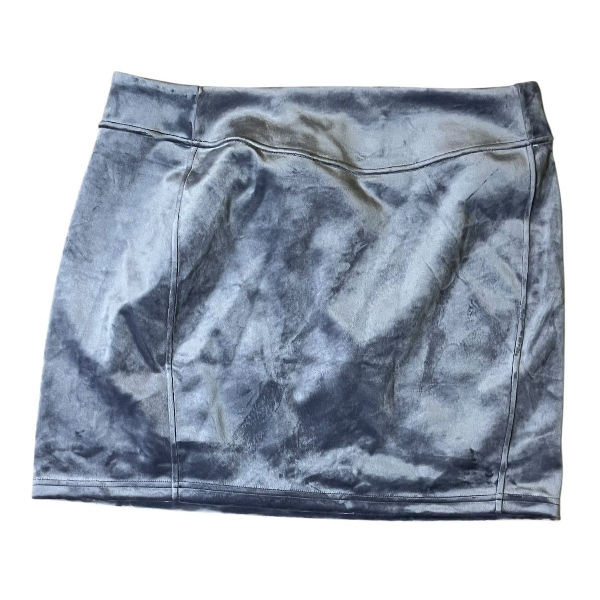 Lululemon Lululemon Scuba HR Mini Skirt Velvet Sz XL Nightfall Purple Size 32" / US 10 / IT 46 - 1 Thumbnail
