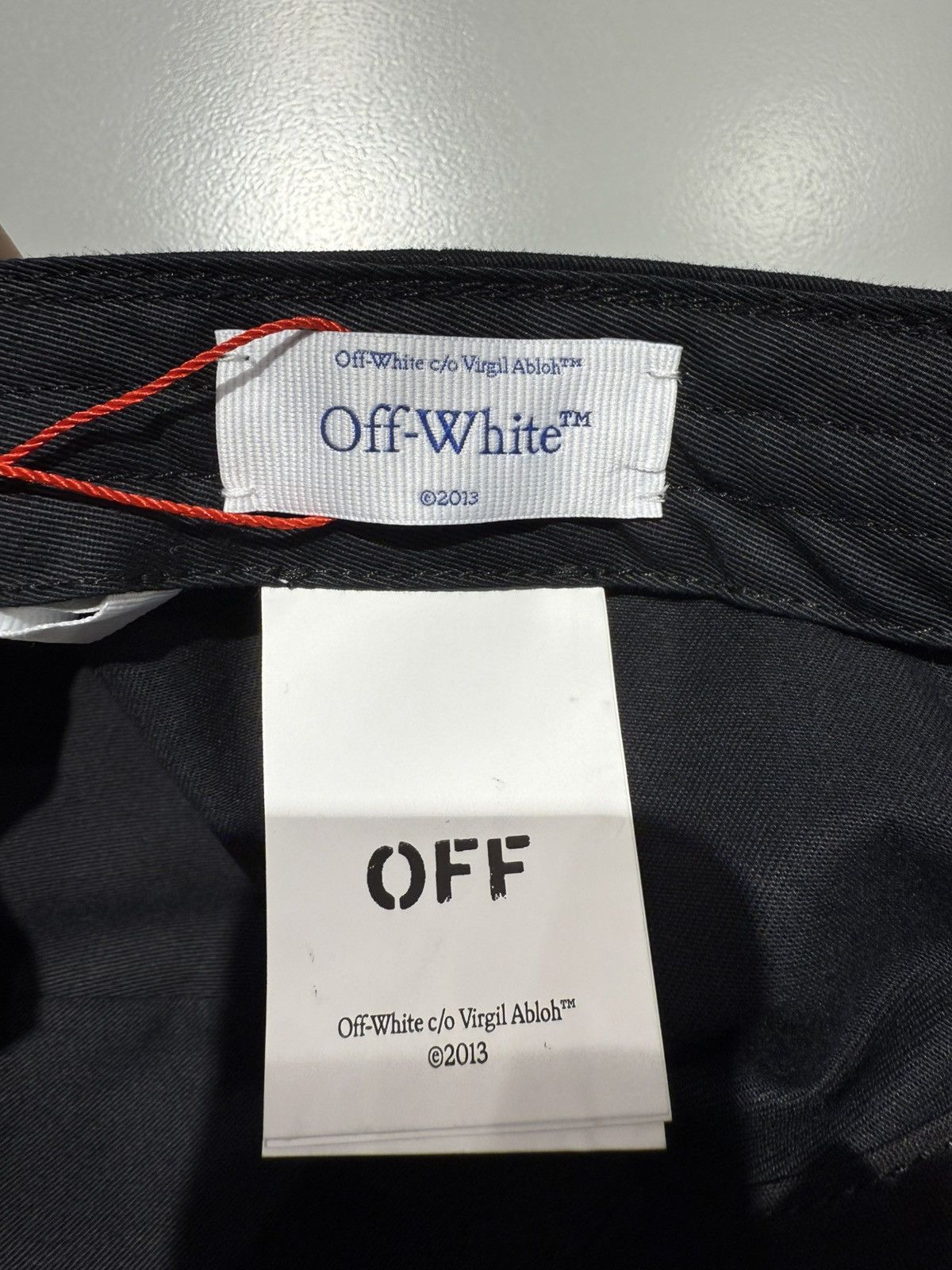 Off-White Off White I Still Feel Like Im An Intern Cap Size ONE SIZE - 3 Thumbnail