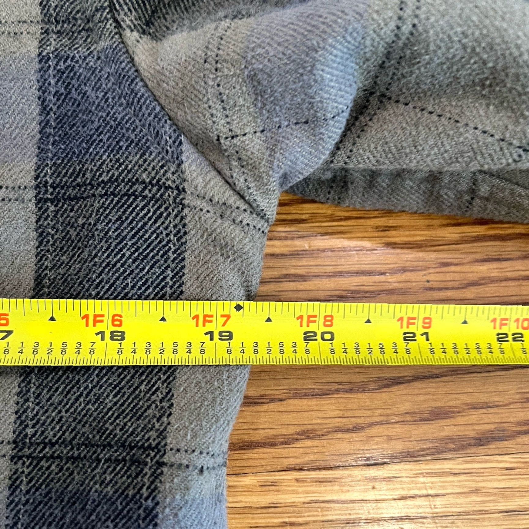 Vintage Levitate Flannel Shirt Mens Medium Blue Striped Overshirt Button-Up Long Sleeve Pockets All Seasons Heavyweight Casual Autumn Winter Spring Summer Size US M / EU 48-50 / 2 - 6 Thumbnail
