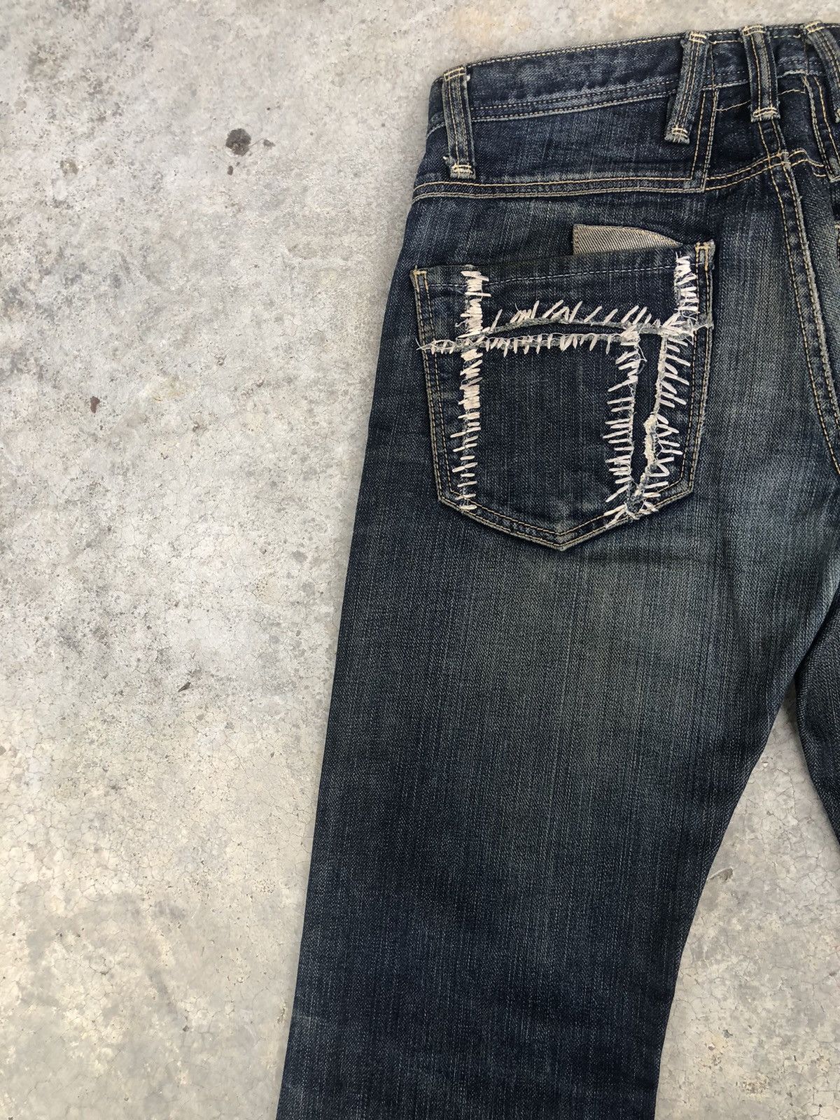 If Six Was Nine Taverniti Flared Jeans Mudwash Distressed Jeans Size US 33 - 9 Thumbnail