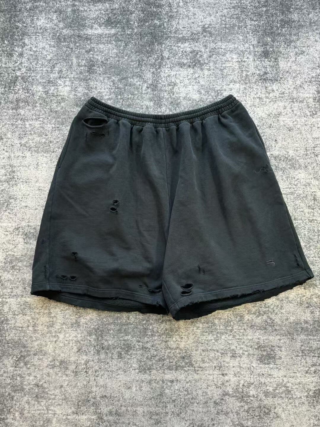 Balenciaga balenciaga black distressed shorts size L Size US 26 / EU 42 - 1 Thumbnail