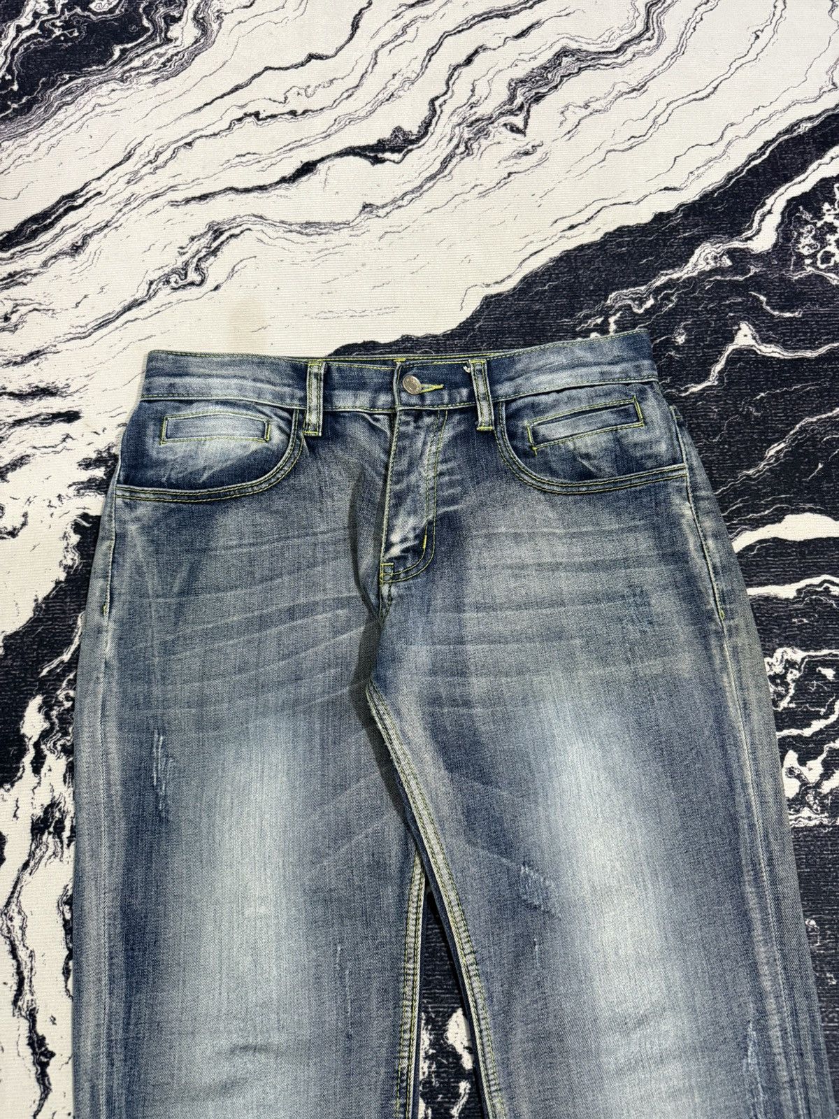 Dolce & Gabbana Vintage Dolce & Gabbana acid wash jeans loose fit Size US 32 / EU 48 - 7 Thumbnail