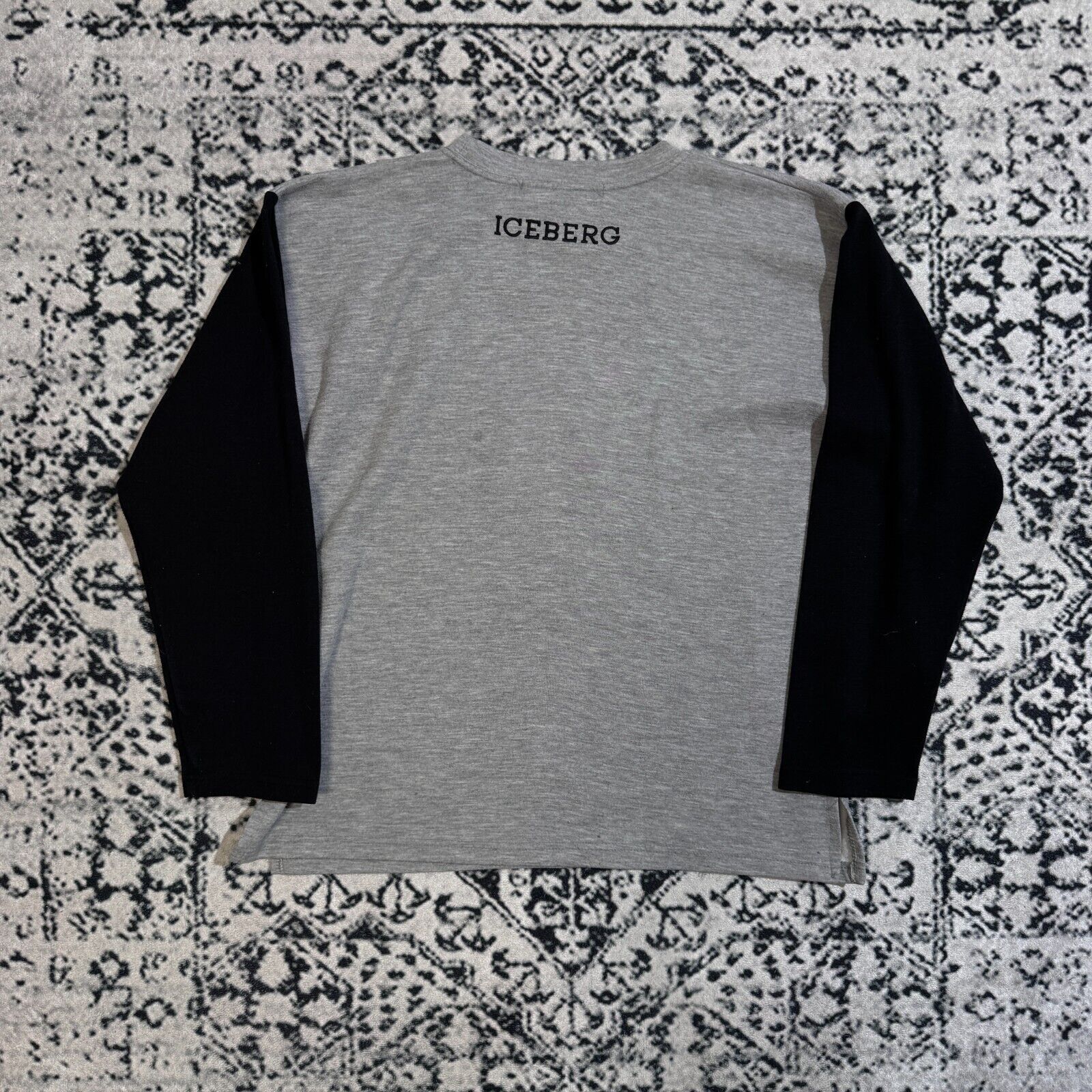 Iceberg × Vintage Iceberg Unisex Grey Cotton Sweatshirt Size S Mickey Mouse Size US S / EU 44-46 / 1 - 8 Thumbnail